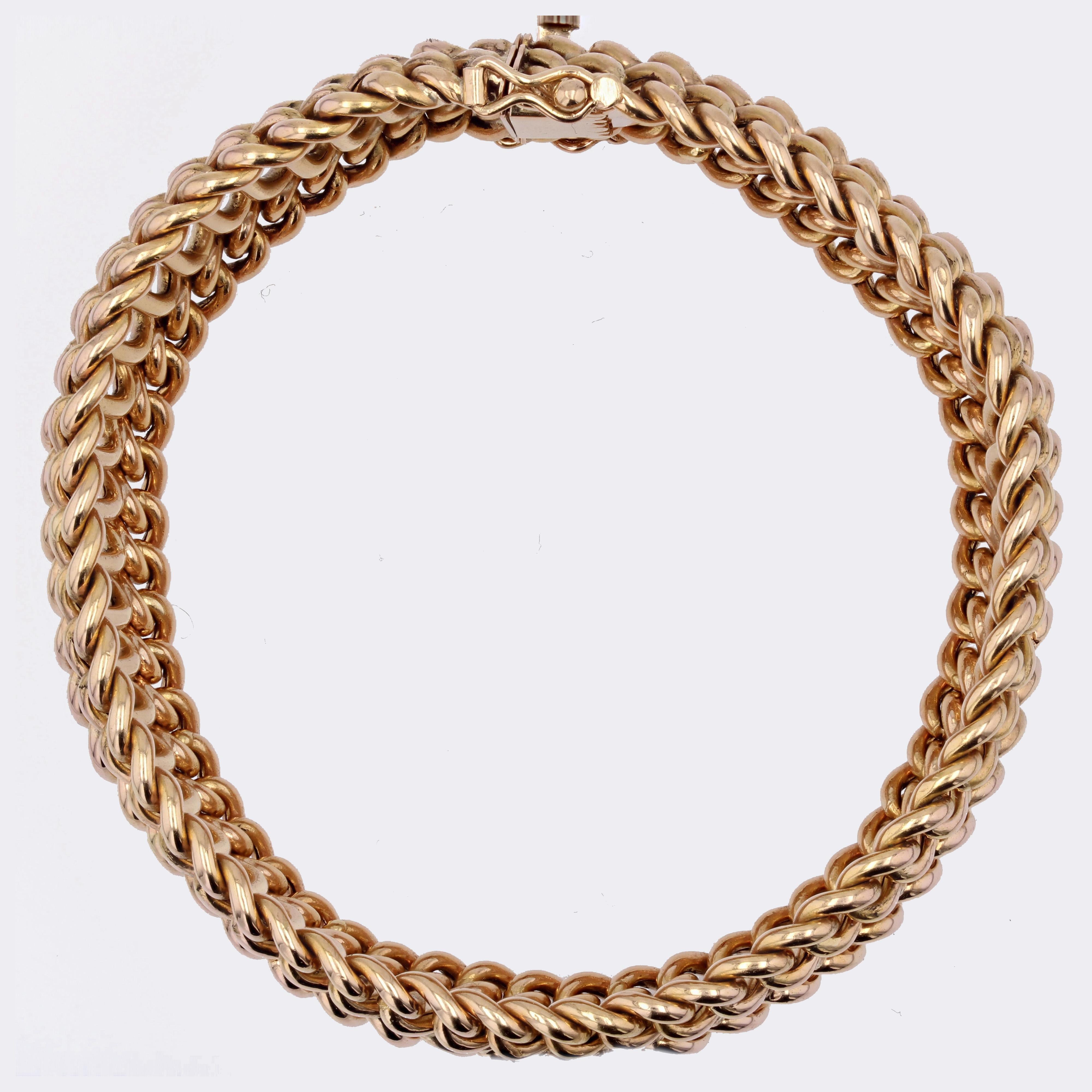 French 1960s Retro 18 Karat Rose Gold Curb Flexible Bracelet For Sale 3