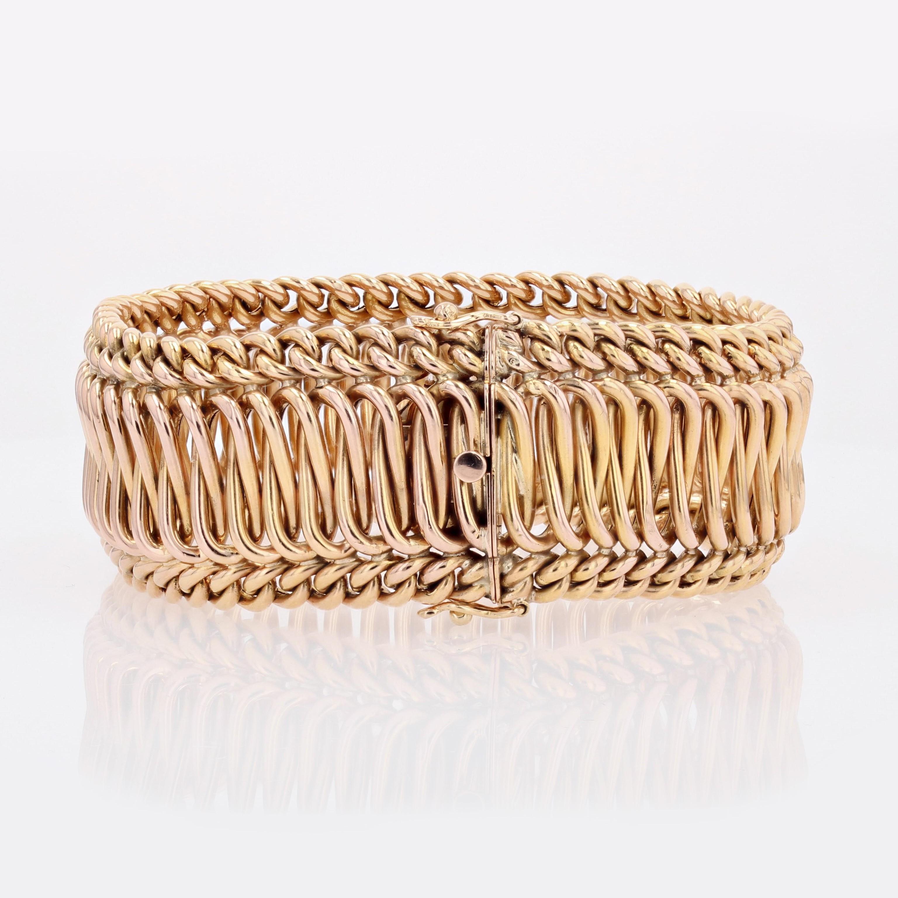 French 1960s Retro 18 Karat Rose Gold Curb Flexible Bracelet For Sale 5