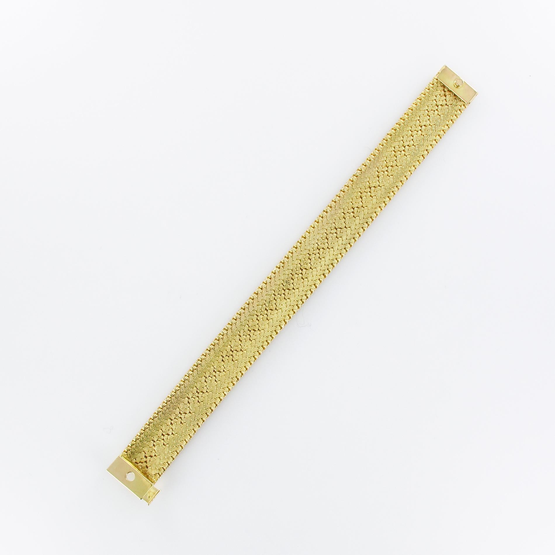 French 1960s Retro 18 Karat Yellow Gold Bracelet 13