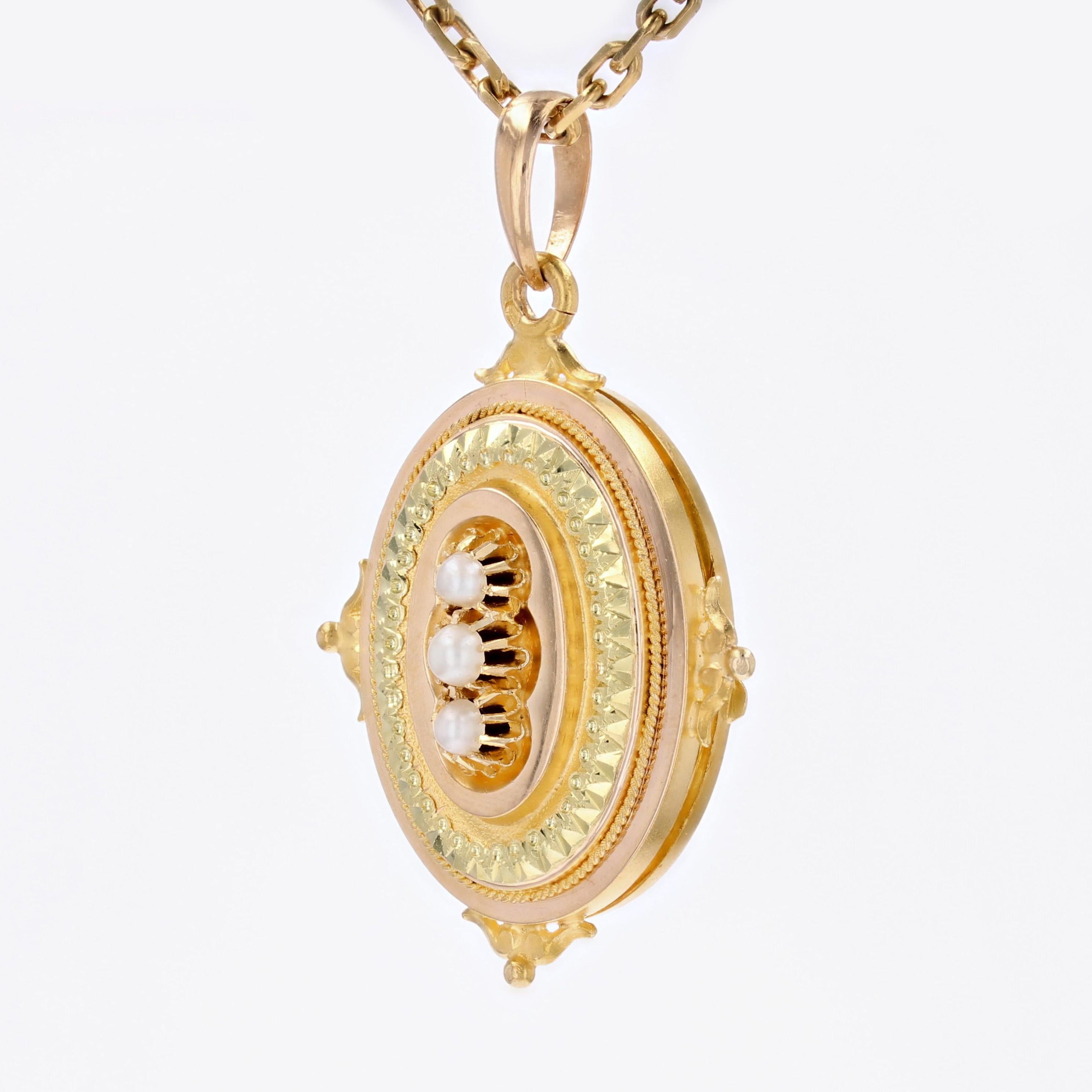 Französische Retro-Zuchtperlen-Medaillon-Anhänger aus 18 Karat Gelbgold mit Zuchtperlen, 1960er Jahre Damen
