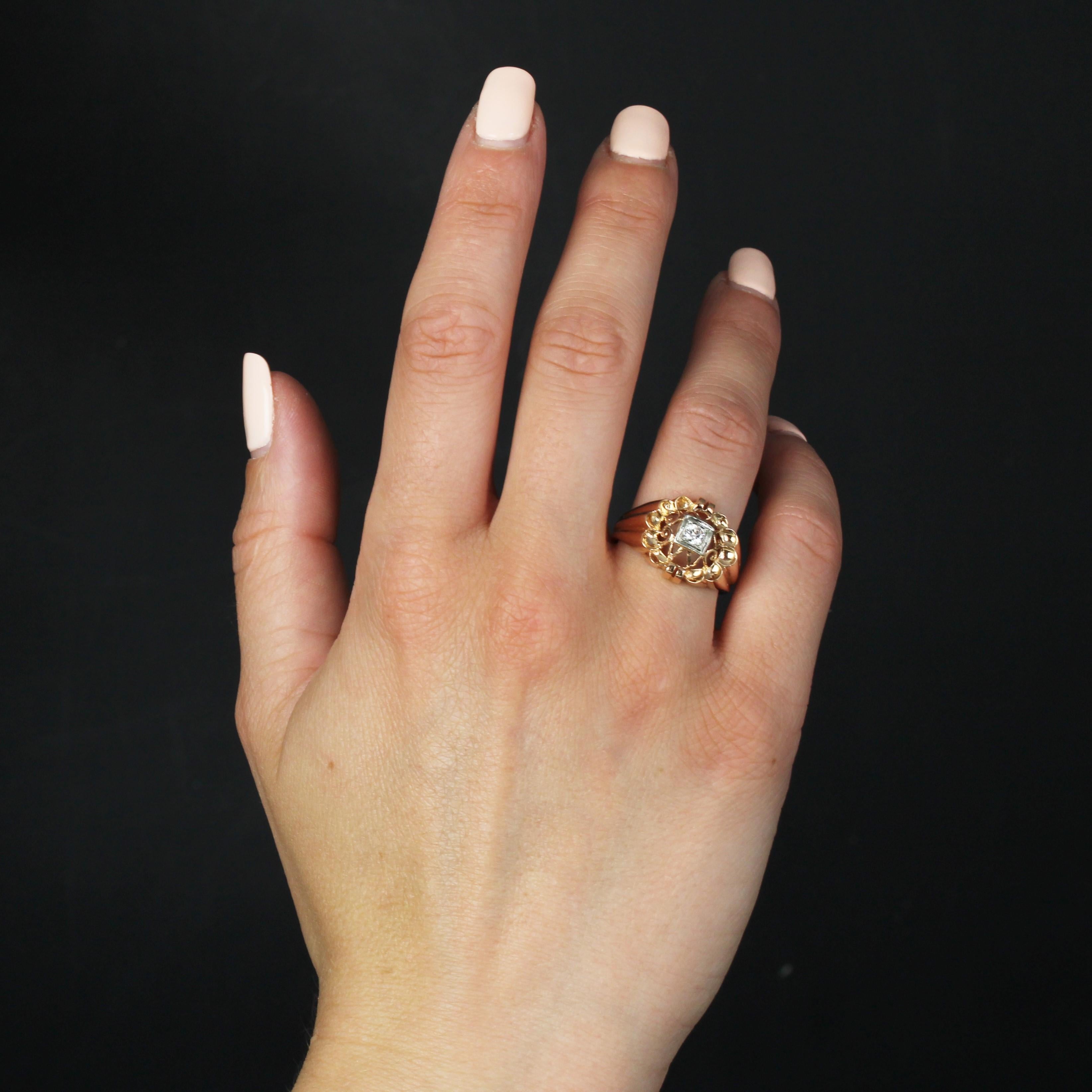 French 1960s Retro Diamond 18 Karat Rose Gold Openwork Ring In Excellent Condition For Sale In Poitiers, FR