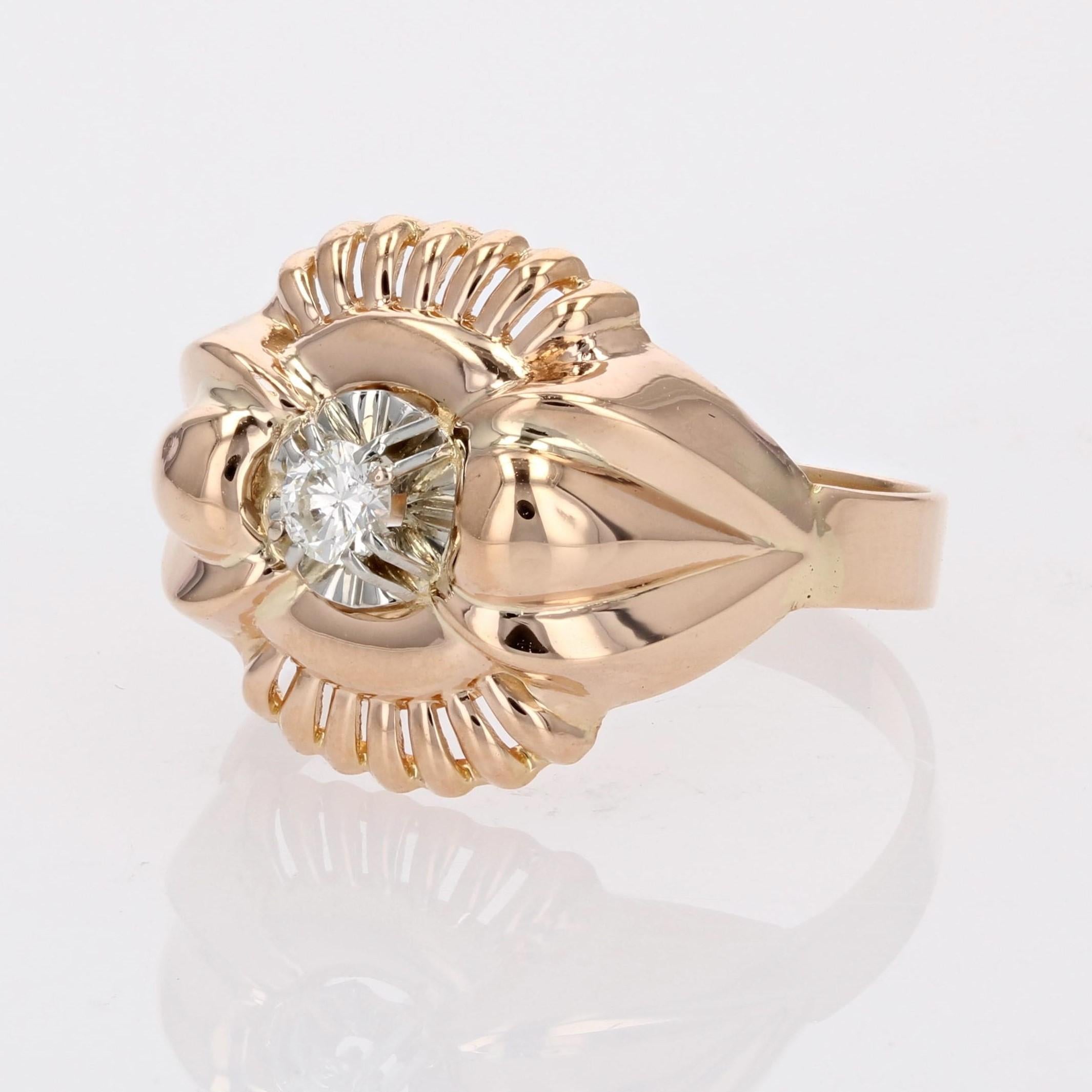 French 1960s Retro Diamond 18 Karat Rose Gold Ring For Sale 1