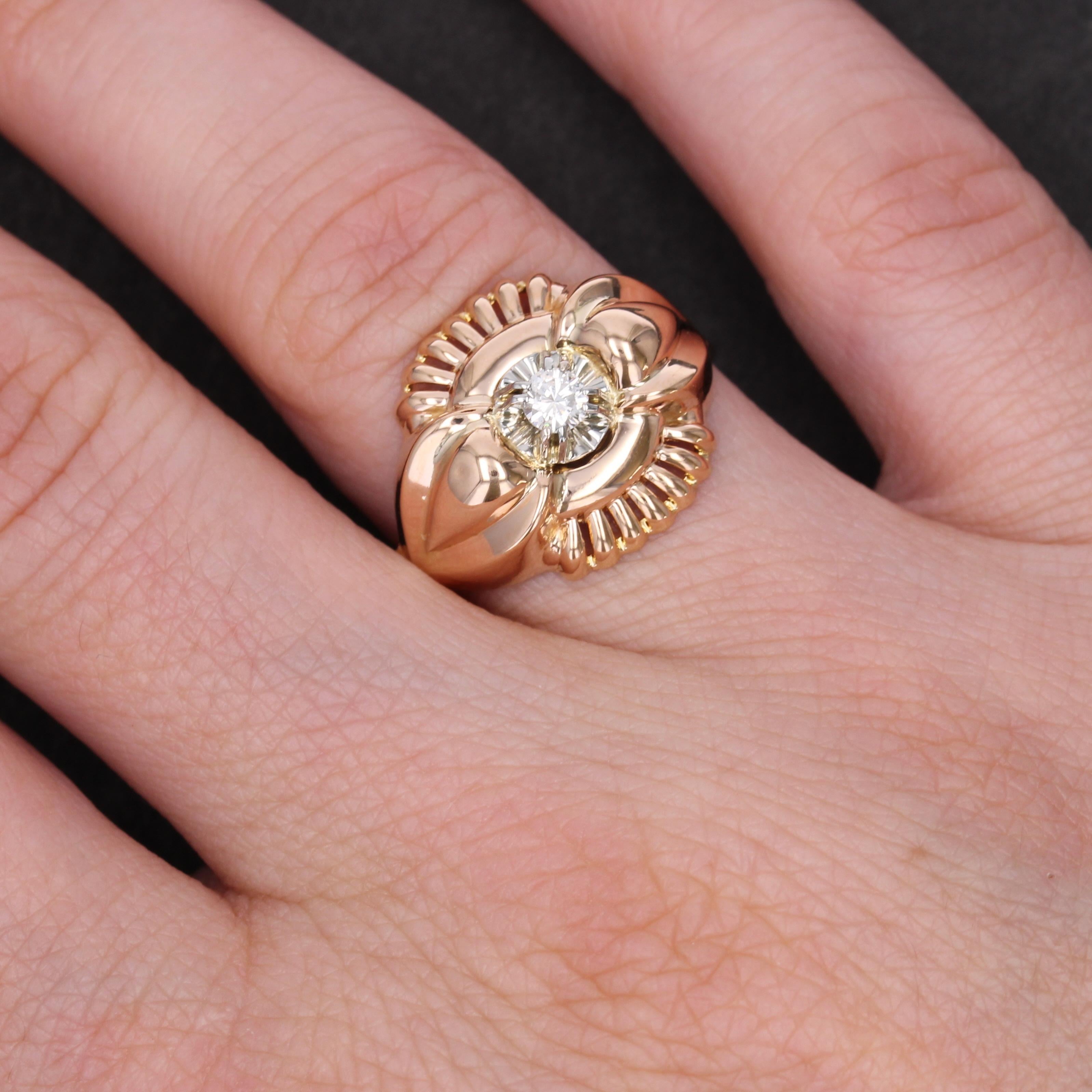 French 1960s Retro Diamond 18 Karat Rose Gold Ring For Sale 2