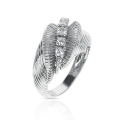 French 1960s Retro Five Round 0.75 Cts. Diamond Ring in Platinum