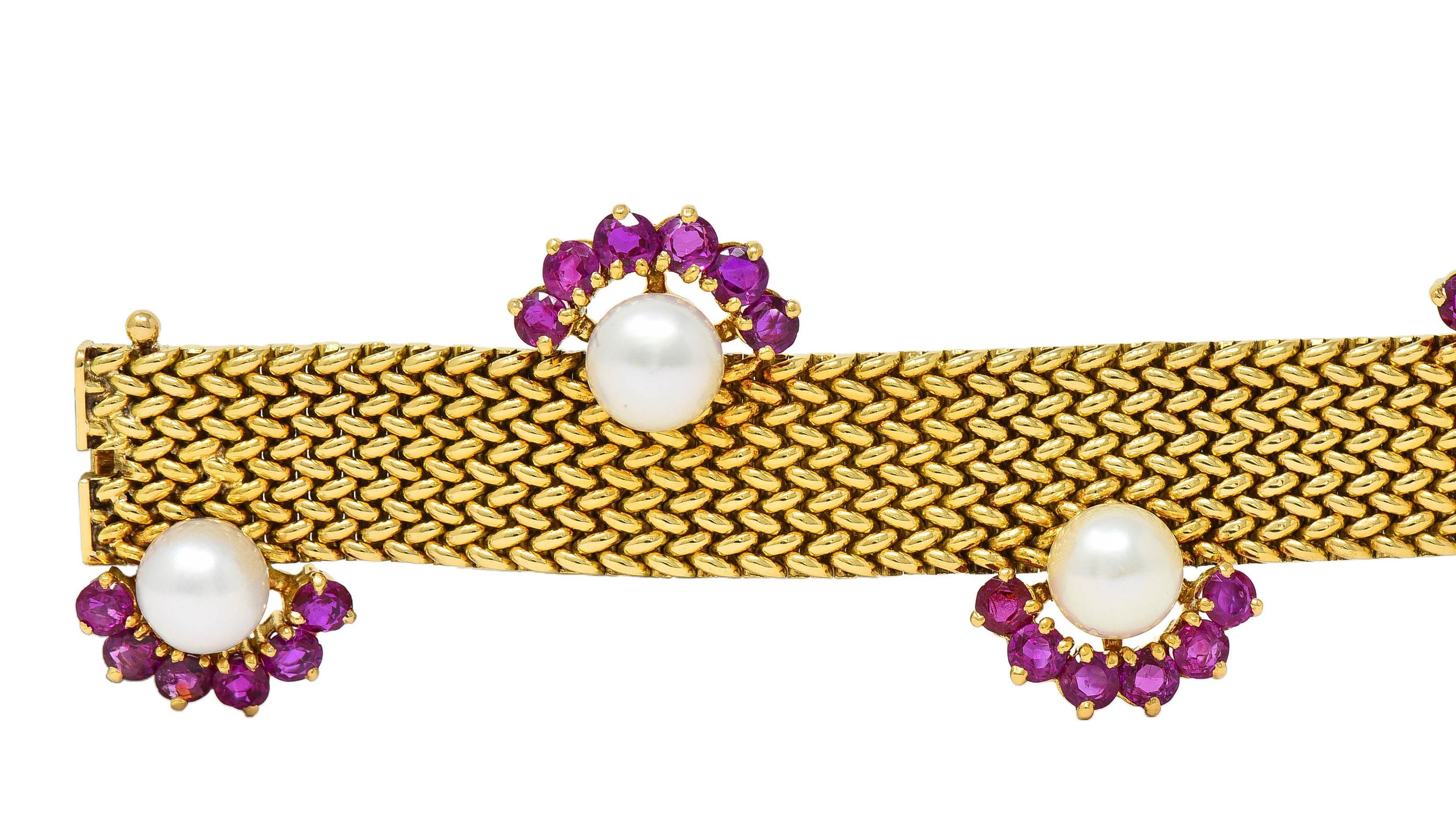 Bracelet vintage tissé en or jaune 18 carats, perles et rubis, France, années 1960 en vente 1