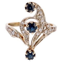 French 1960s Sapphire Diamonds 18 Karat Yellow Gold Ring