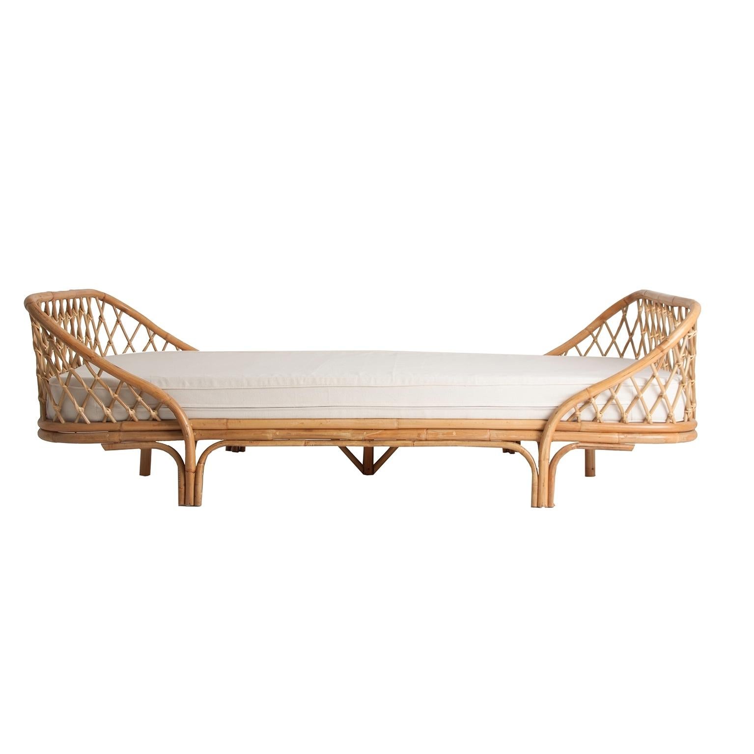 rattan daybed full size