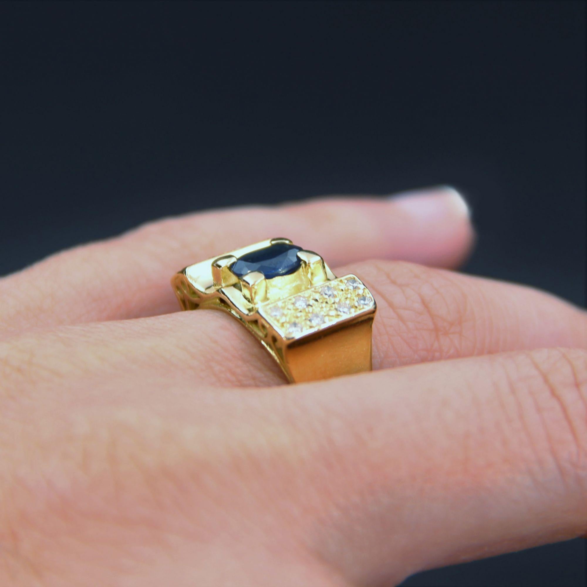 Women's French 1960s Tank Style Sapphire Diamond 18 Karat Yellow Gold Ring