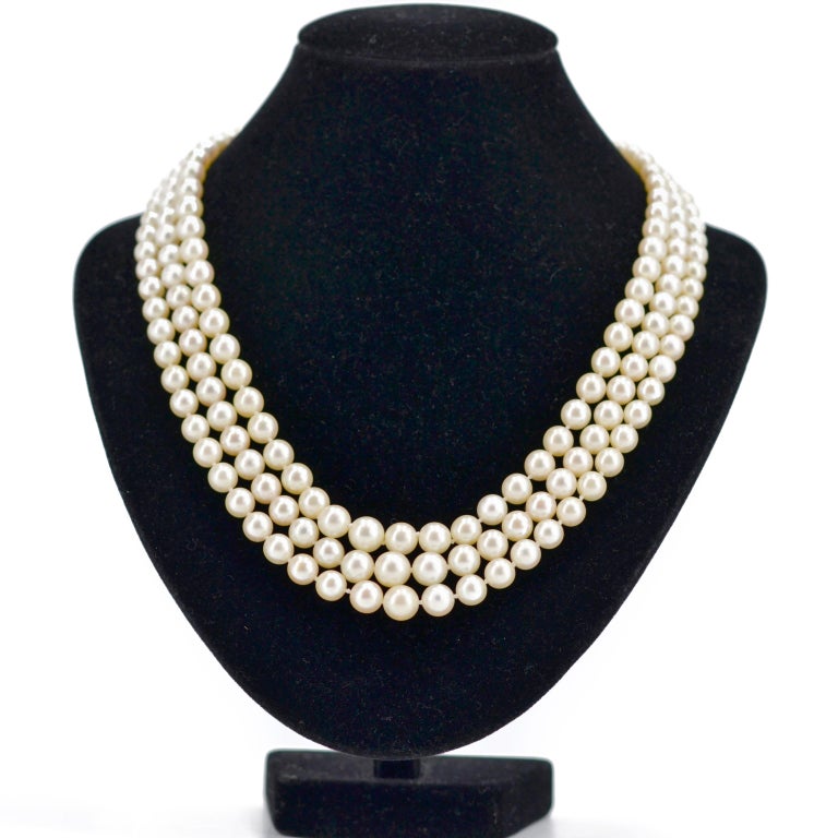 1960's Pearl Three Strand Necklace main image 1
