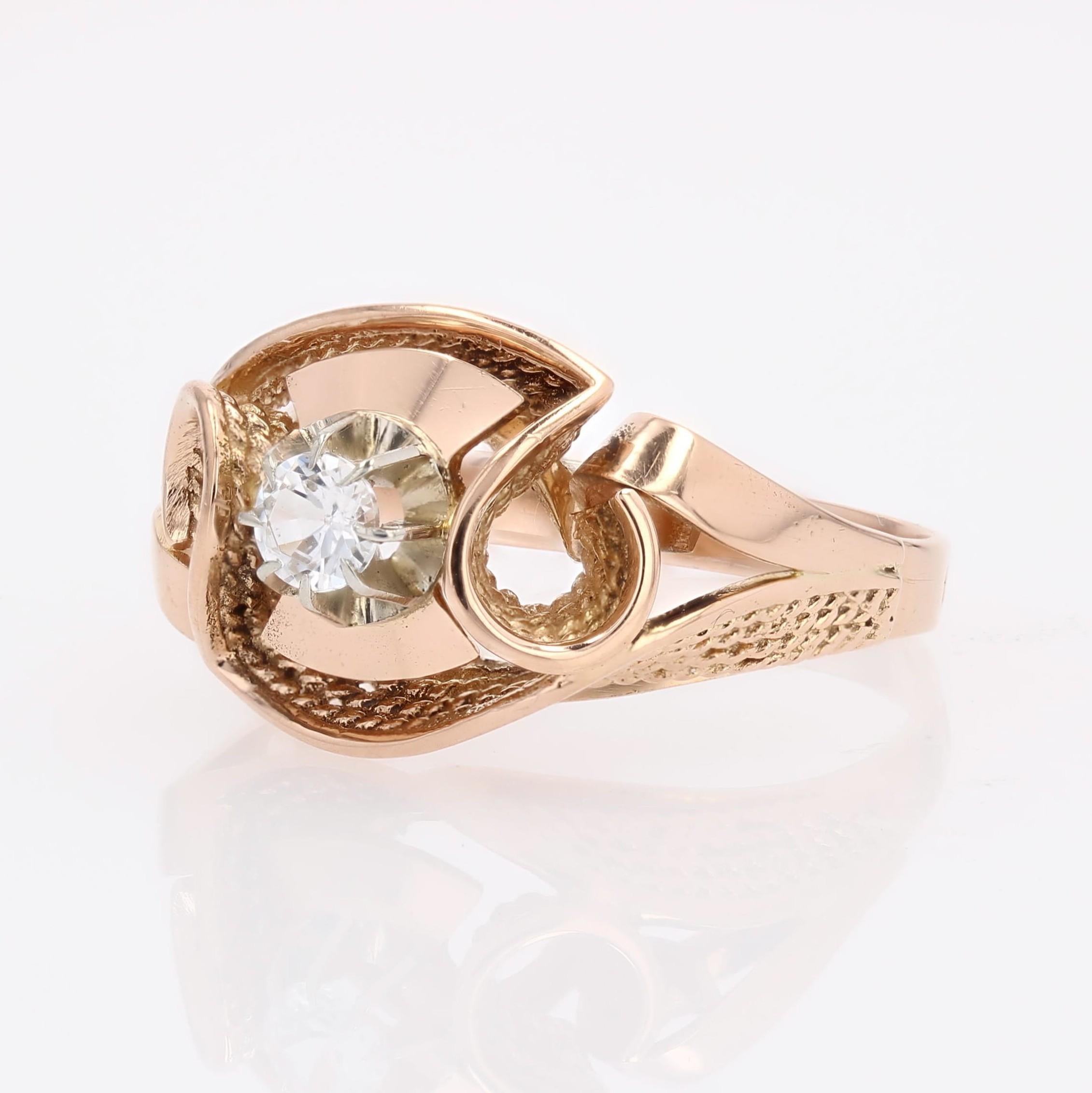 French 1960s White Sapphire 18 Karat Rose Gold Retro Ring in vendita 2