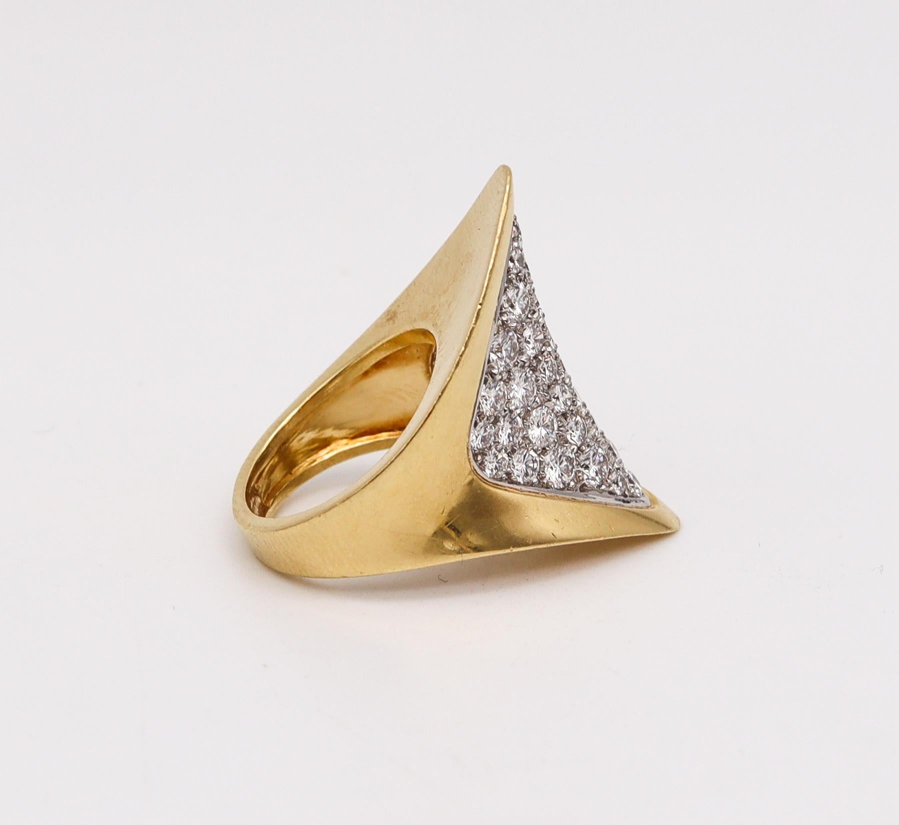 Modernist French 1970 Aerodynamic Ring in 18kt Gold Platinum with 3.87ctw in Diamonds
