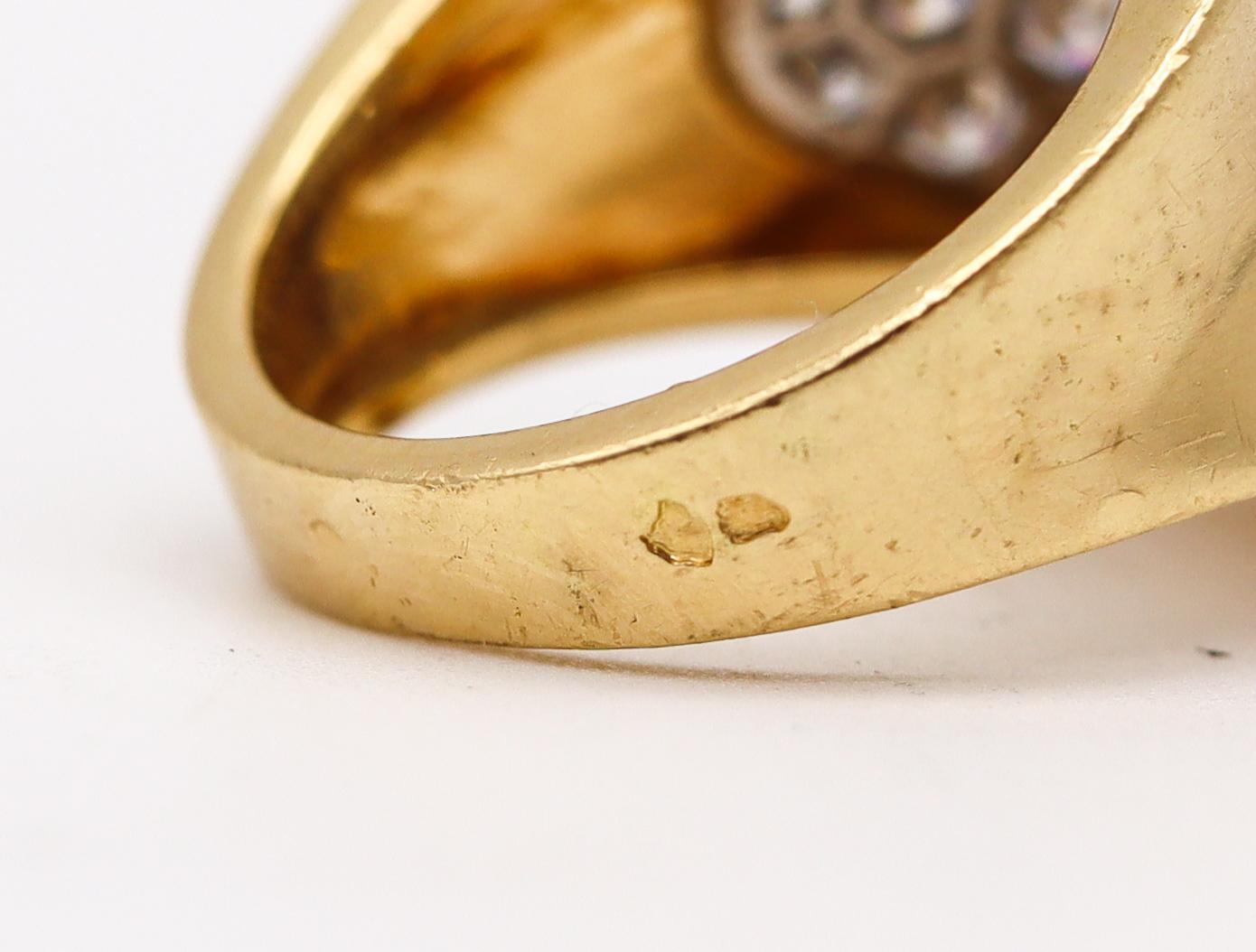 French 1970 Aerodynamic Ring in 18kt Gold Platinum with 3.87ctw in Diamonds In Excellent Condition In Miami, FL