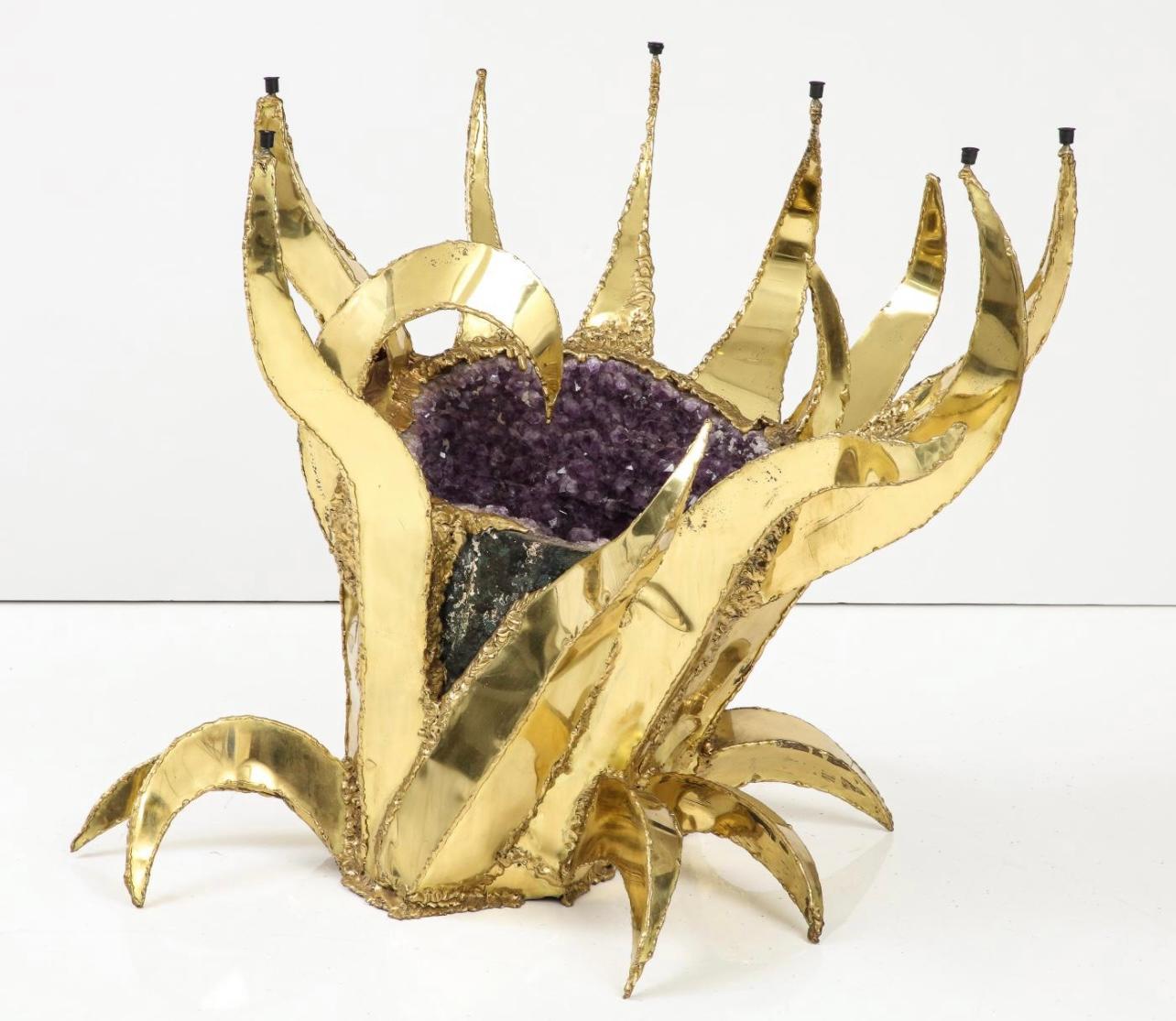 Französisch 1970 Mid Century Amethyst Mitte Esstisch im Zustand „Hervorragend“ im Angebot in New York, NY