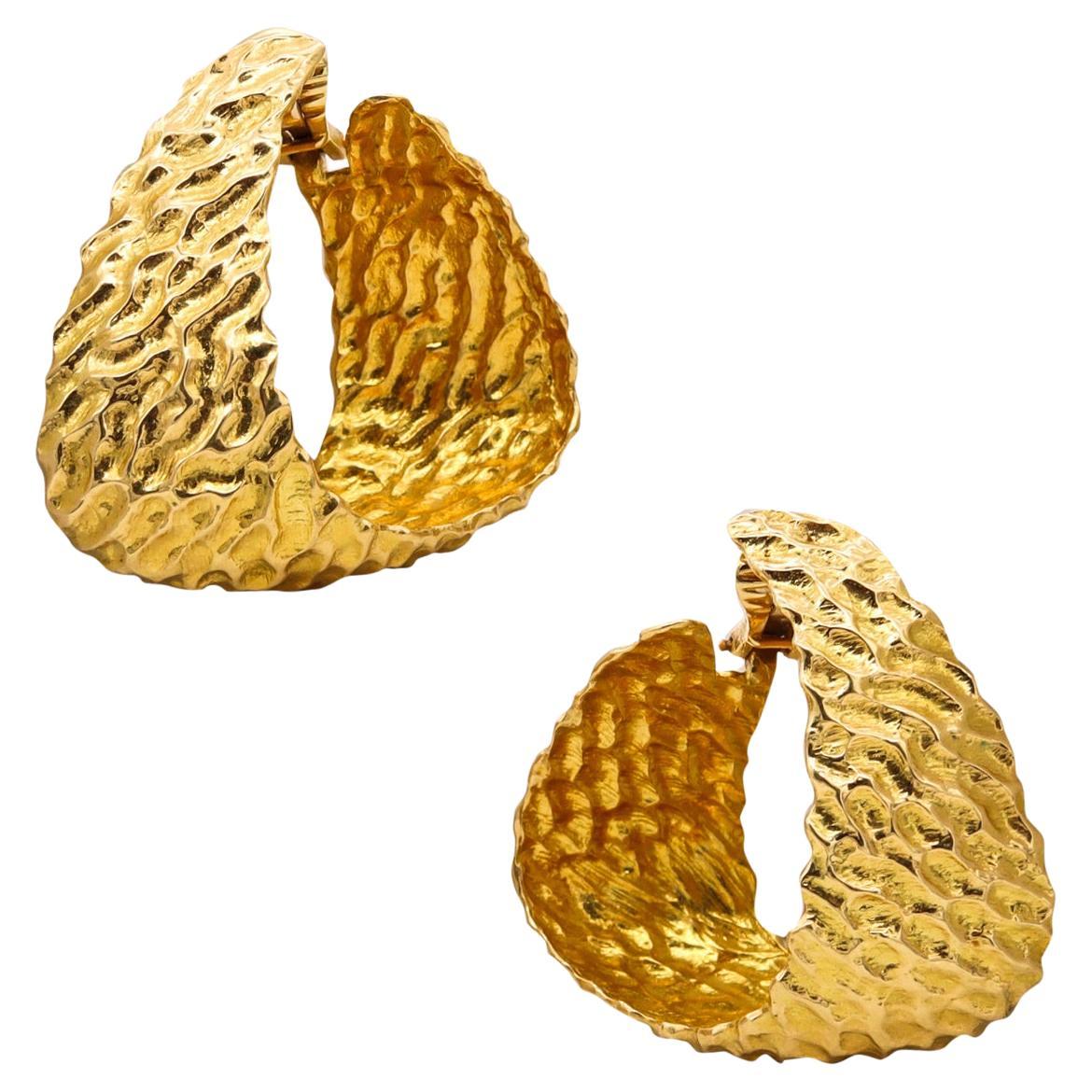 Stunning 10K Yellow Gold Octagon Hoop Earrings For Women - Diamond Cut Texture, Hinged Snap Closure, Real Gold Jewelry
