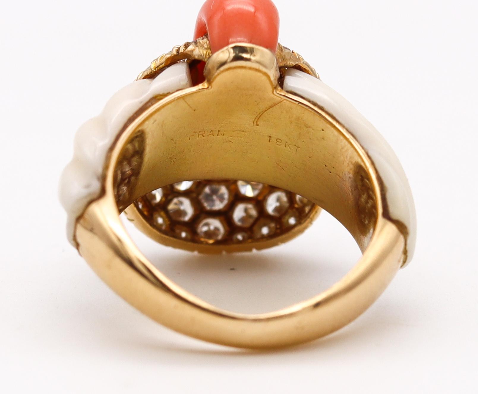 Women's French 1970 Paris Cocktail Ring in 18kt Yellow Gold 2.52 Cts VVS Diamonds Coral
