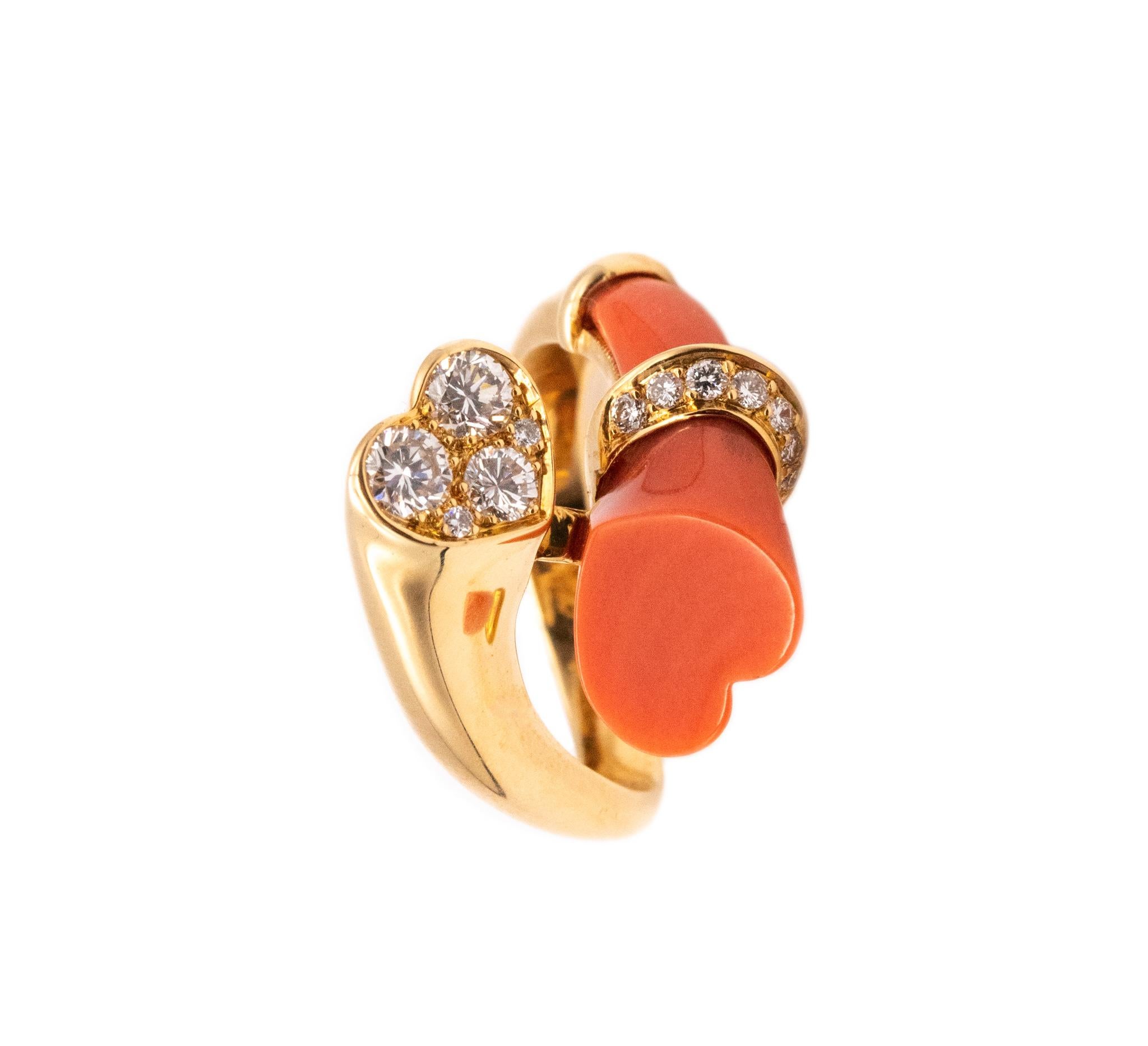 A beautiful French Toi et Moi ring.

Crossover designer's piece, made in Paris, France back in the early 1970's. This Toi Et Moi ring was crated in solid 18 karats yellow gold, with high polished finish. It is embellished with a fancy cur of a