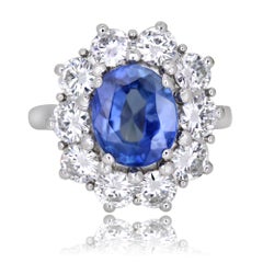 French 1970s 3 Carat No Heat Sapphire Diamonds 18 Karat White Gold Daisy Ring