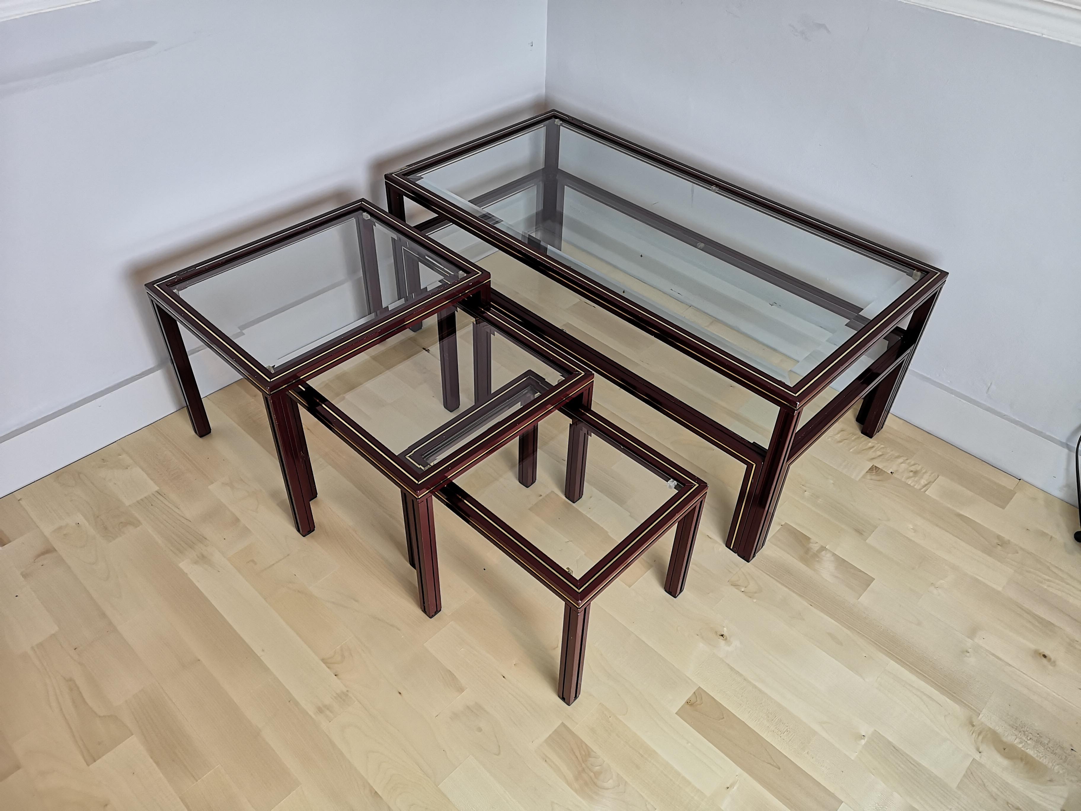 Painted French 1970s Aluminium and Glass Nest of 3 Tables by Pierre Vandel, Paris