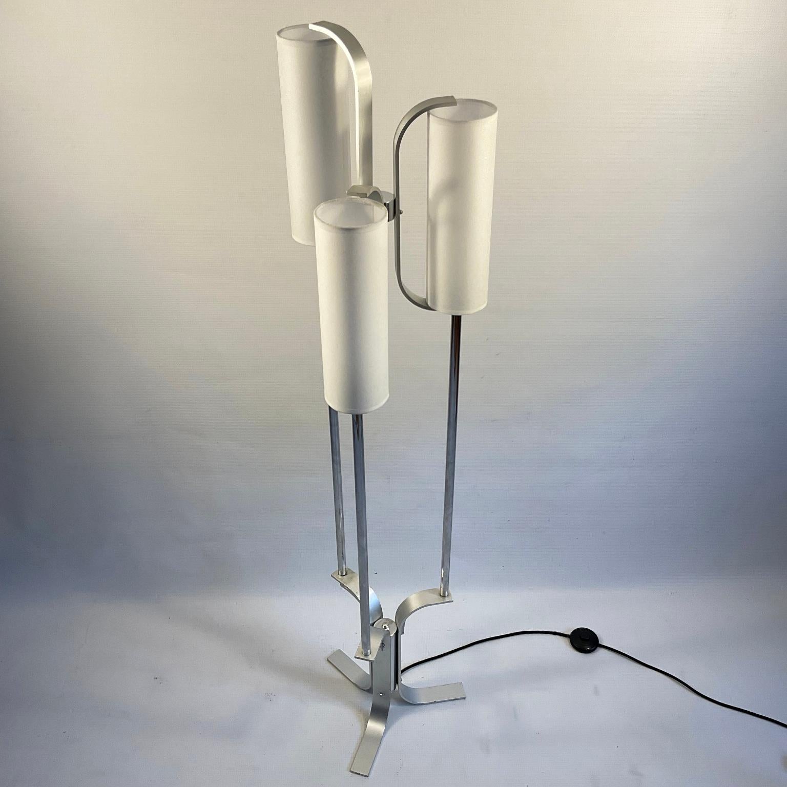 20th Century 1970s Floor Lamp with Four Parchment Lampshades  For Sale