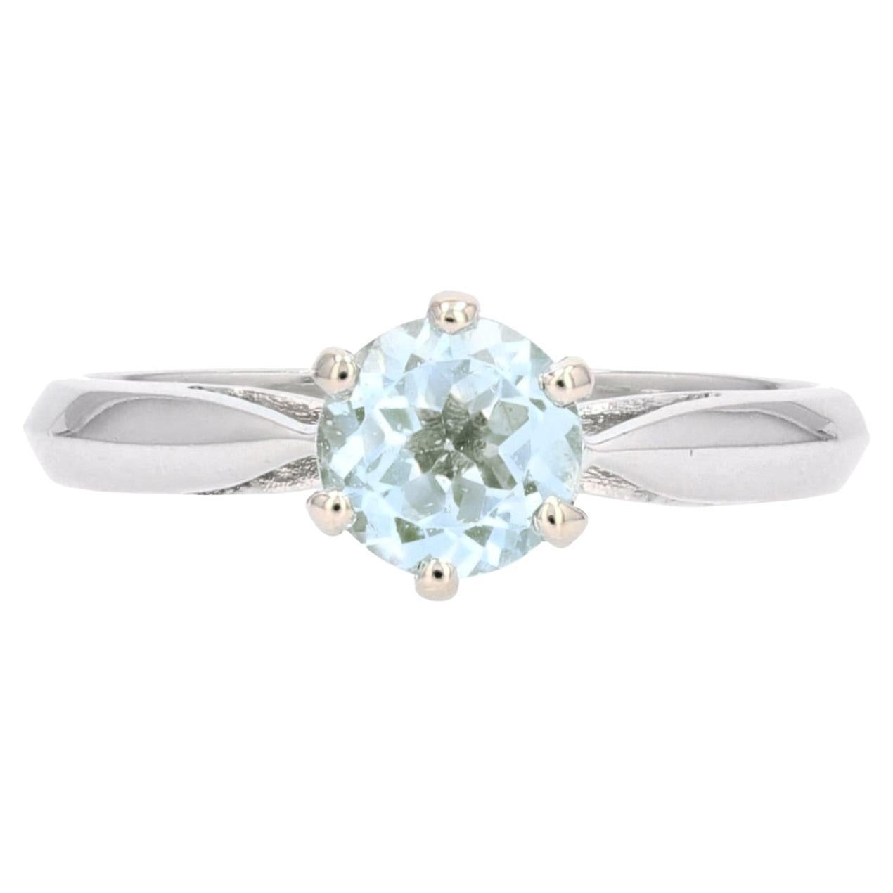 French 1970s Aquamarine 18 Karat White Gold Solitaire Ring For Sale