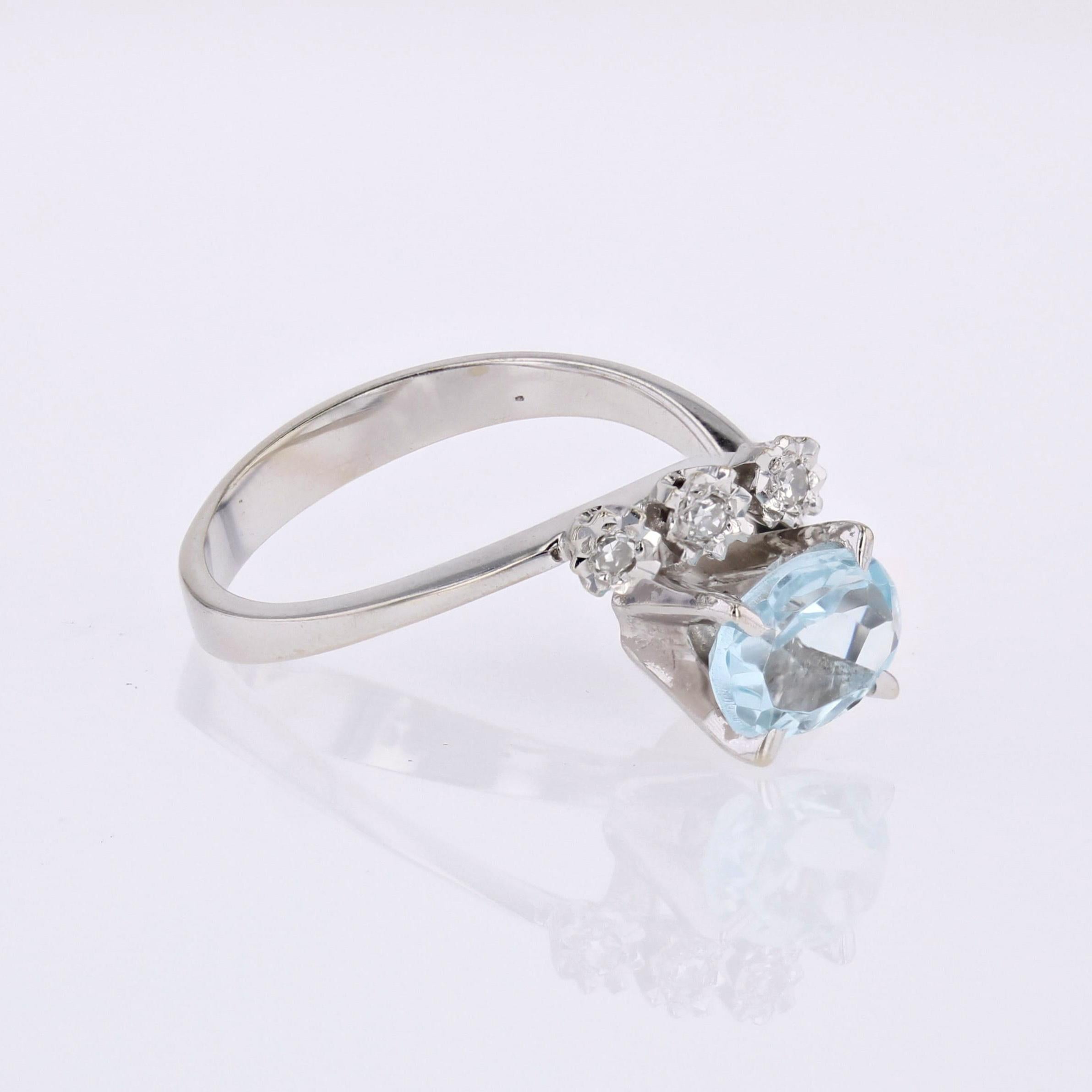 French 1970s Aquamarine Diamonds 18 Karat White Gold Asymmetrical Ring 4
