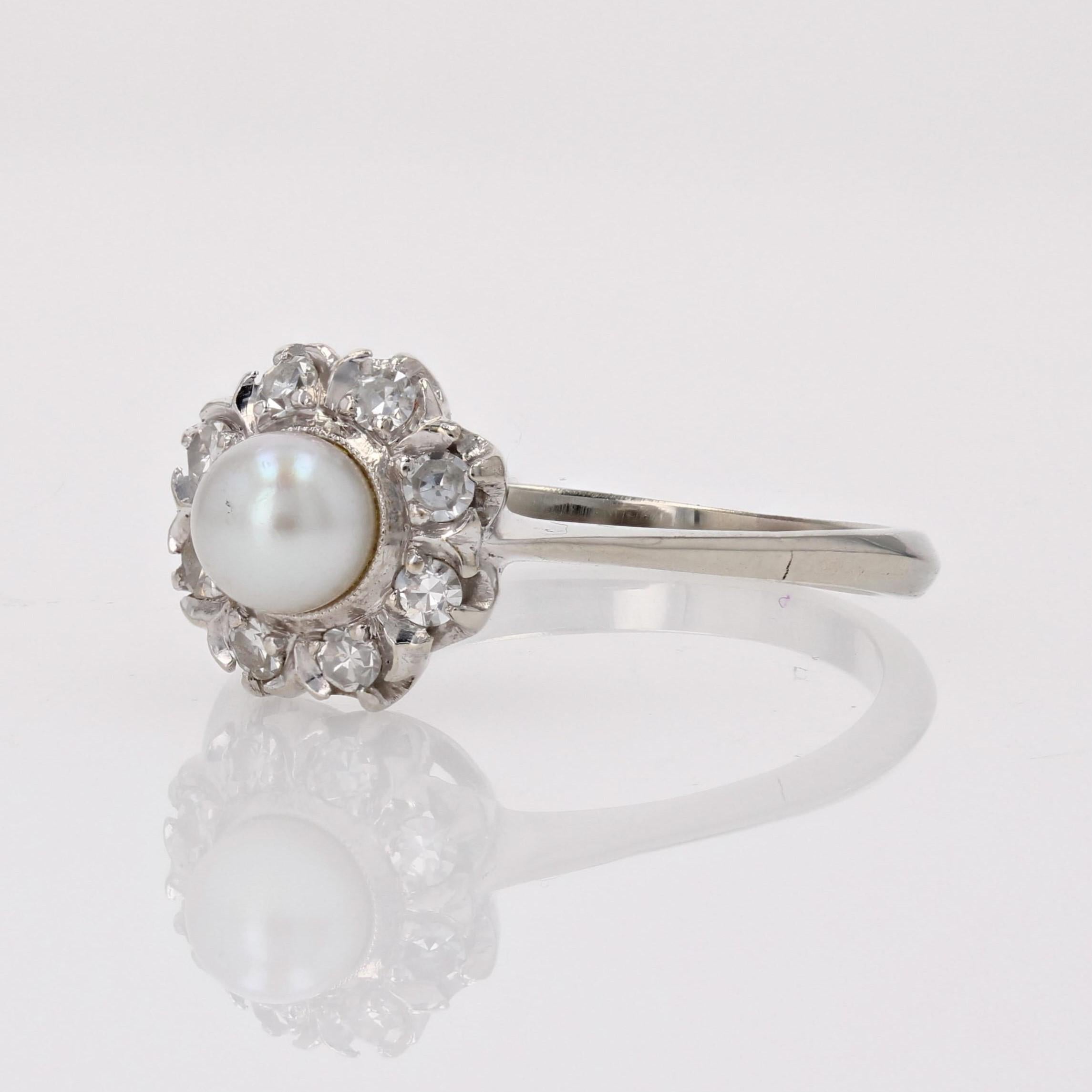 Women's French 1970s Cultured Pearl Diamonds 18 Karat White Gold Daisy Ring For Sale