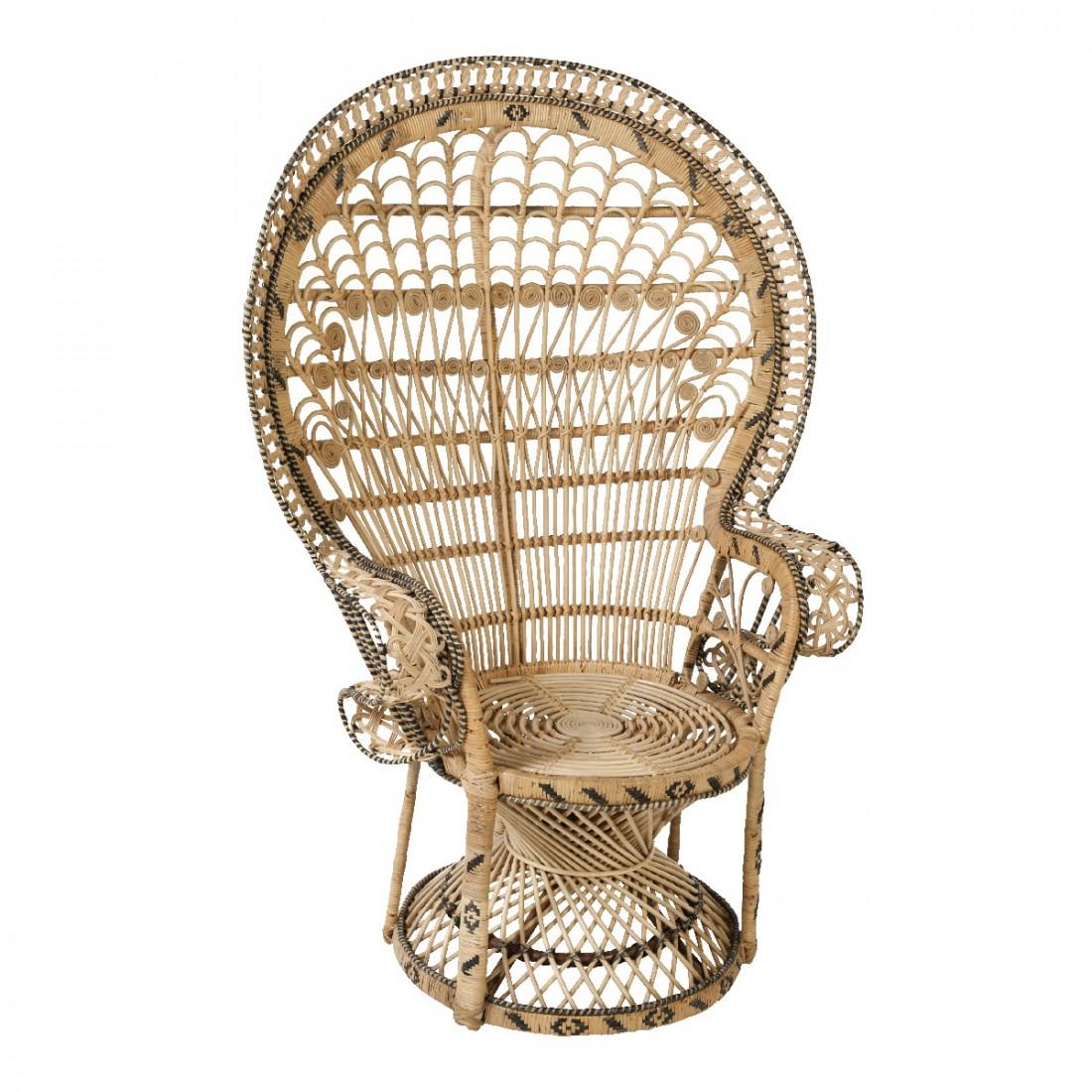 Sculptural and gorgeous Emmanuelle rattan and wicker French 1970s design armchair. Vintage style centerpiece with a Bohemian chic look!