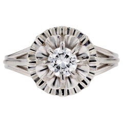 Bague fleur française des années 1970 en or blanc 18 carats et platine avec diamants