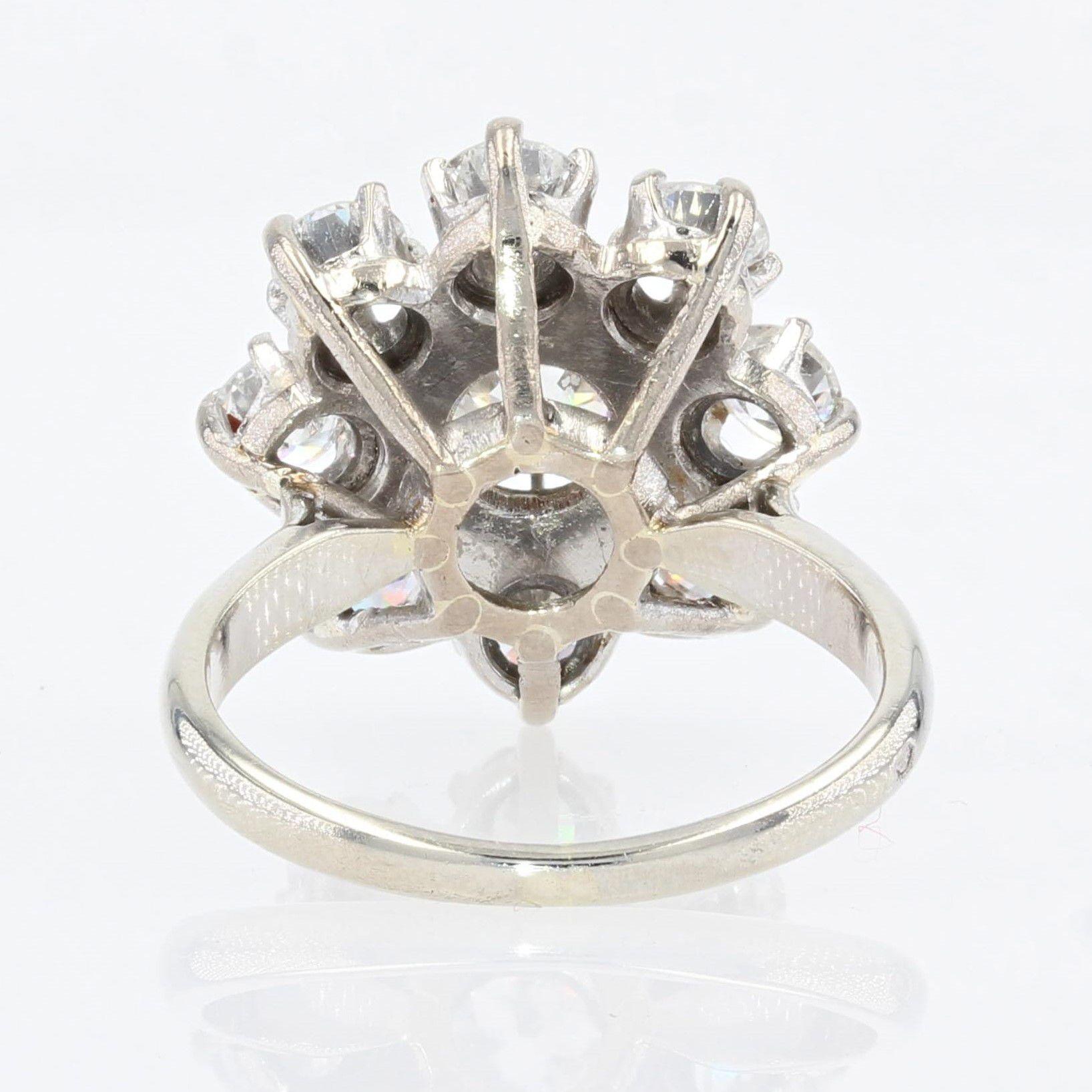 French 1970s Diamonds 18 Karat White Gold Flower Ring 6