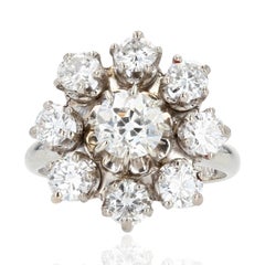 French 1970s Diamonds 18 Karat White Gold Flower Ring