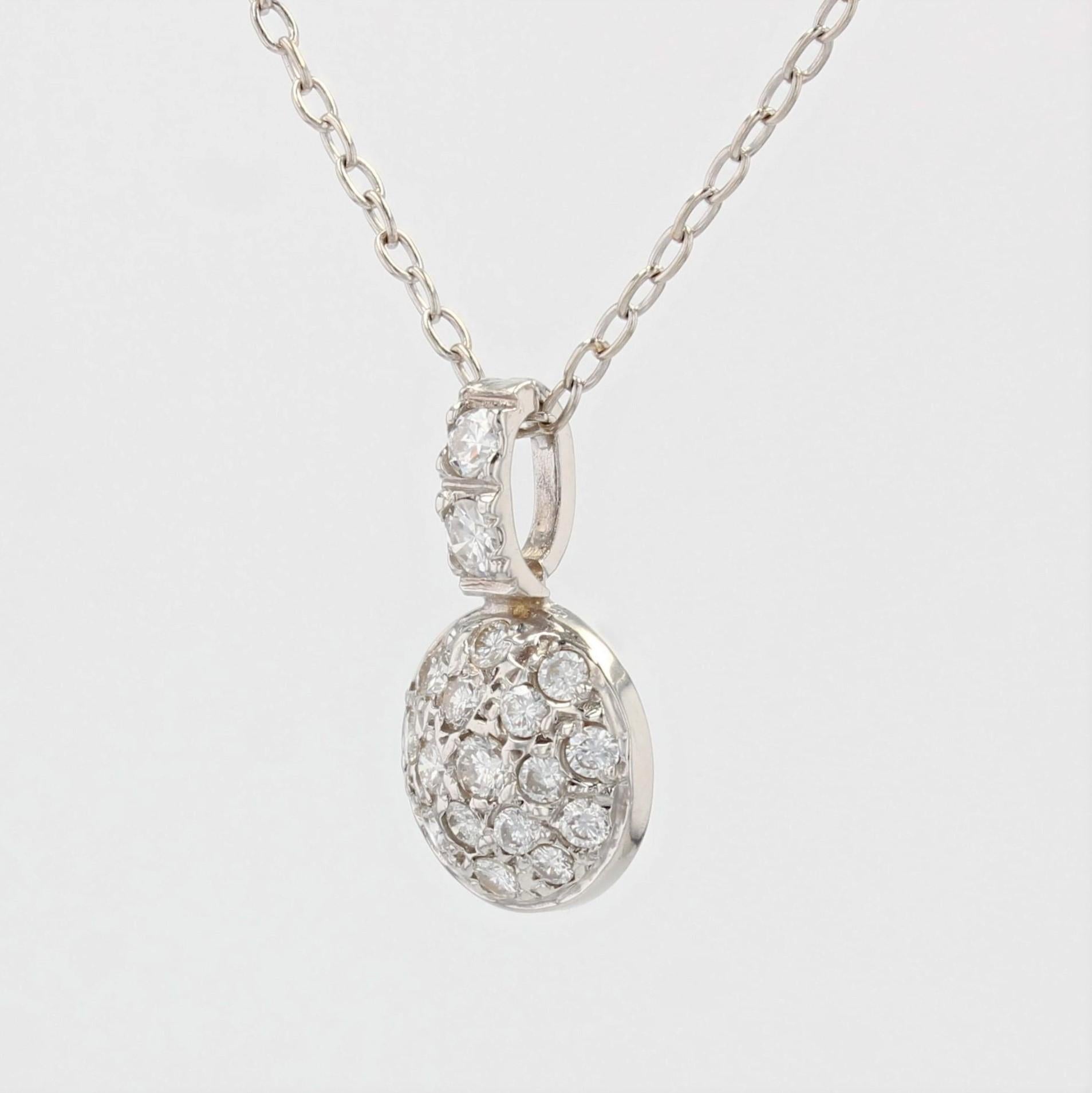 Women's French, 1970s Diamonds 18 Karat White Gold Pendant and Chain For Sale