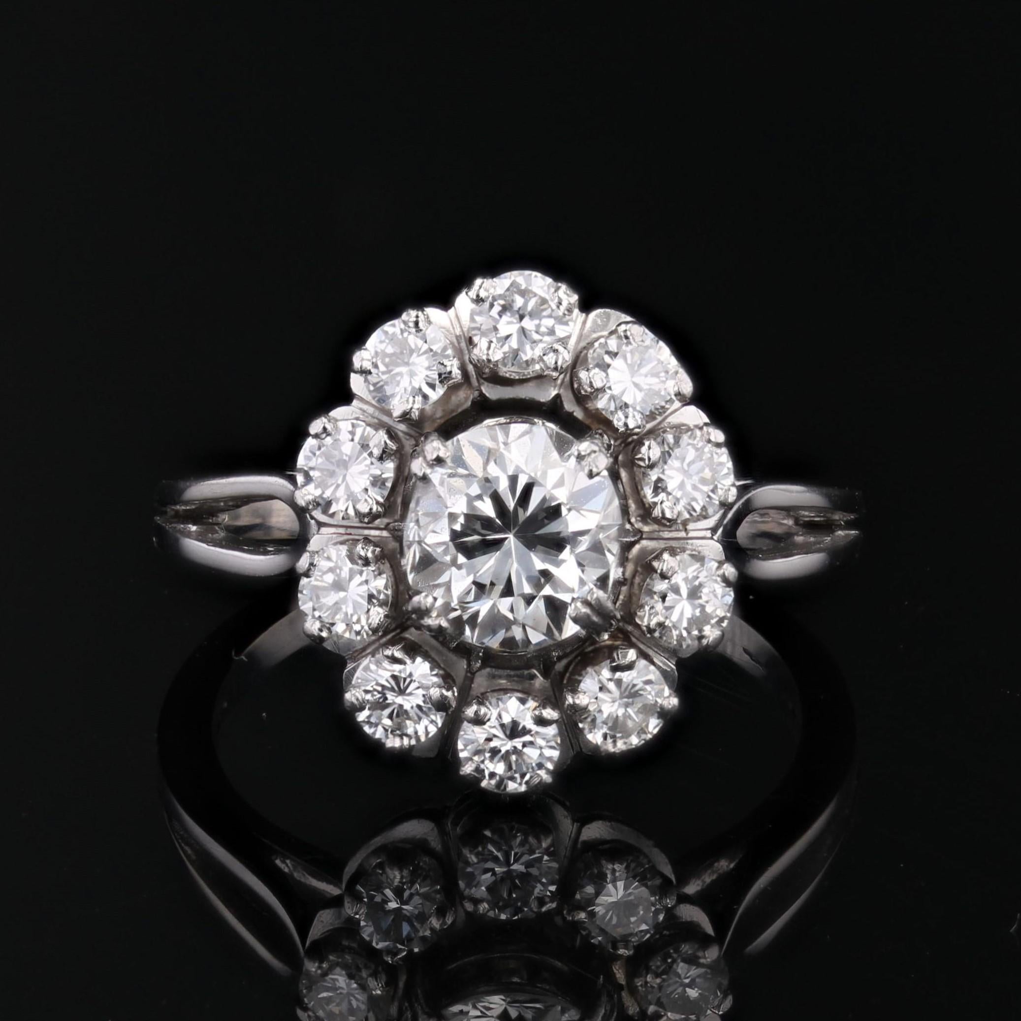 Women's French 1970s Diamonds 18 Karat White Gold Retro Pompadour Ring