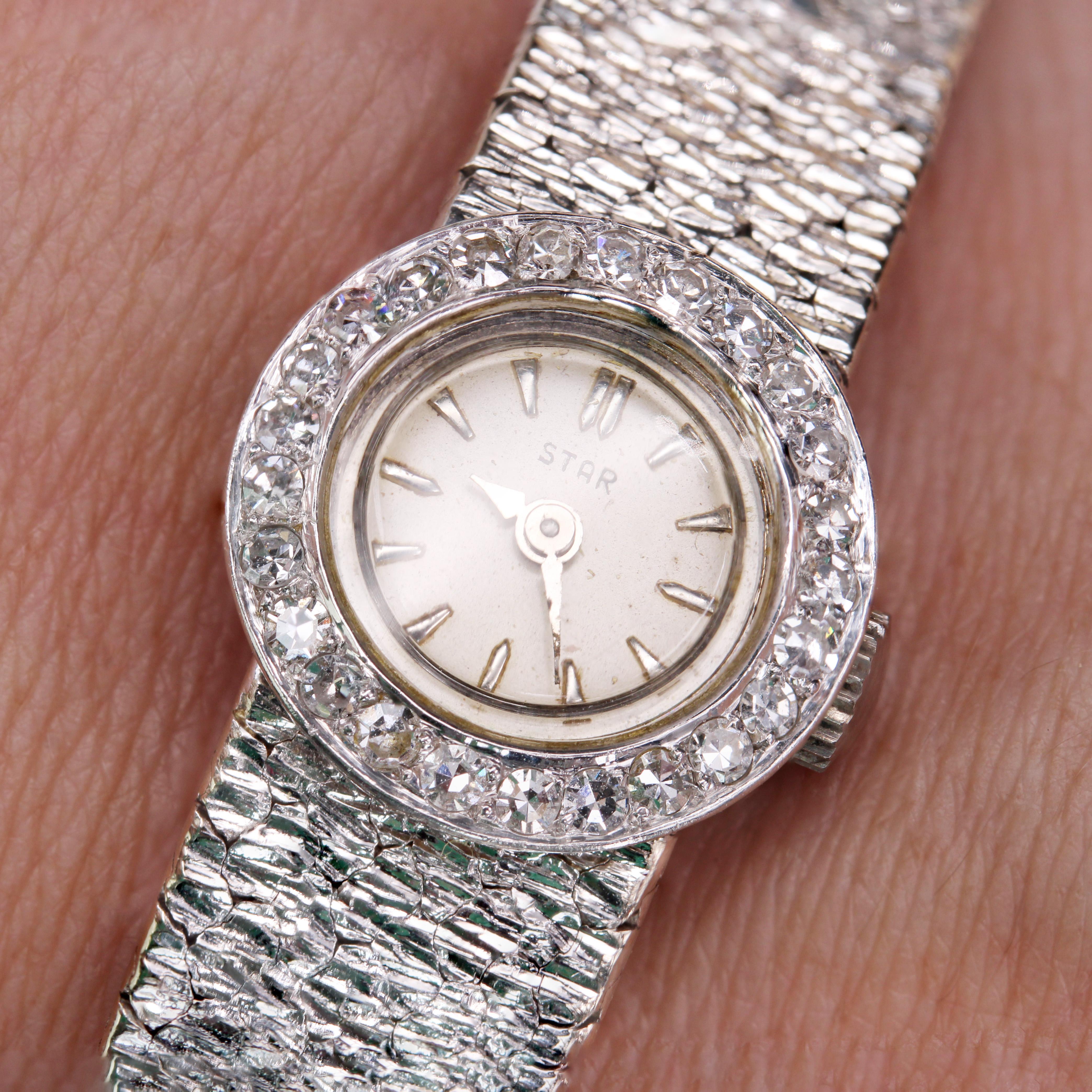 French 1970s Diamonds 18 Karat White Gold Star Lady's Watch For Sale 4