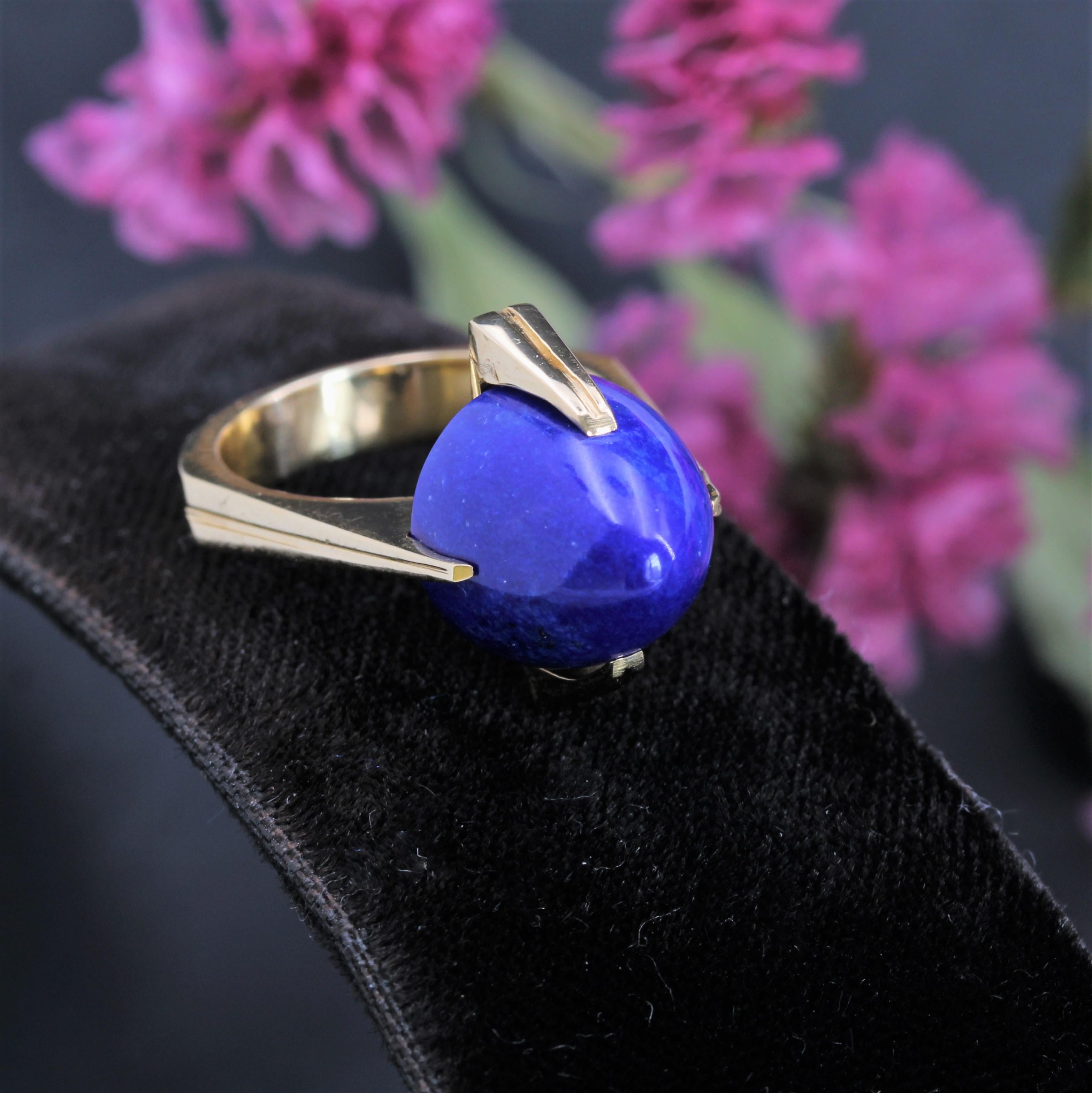 French 1970s Lapis Lazuli 18 Karat Yellow Gold Ring For Sale 10