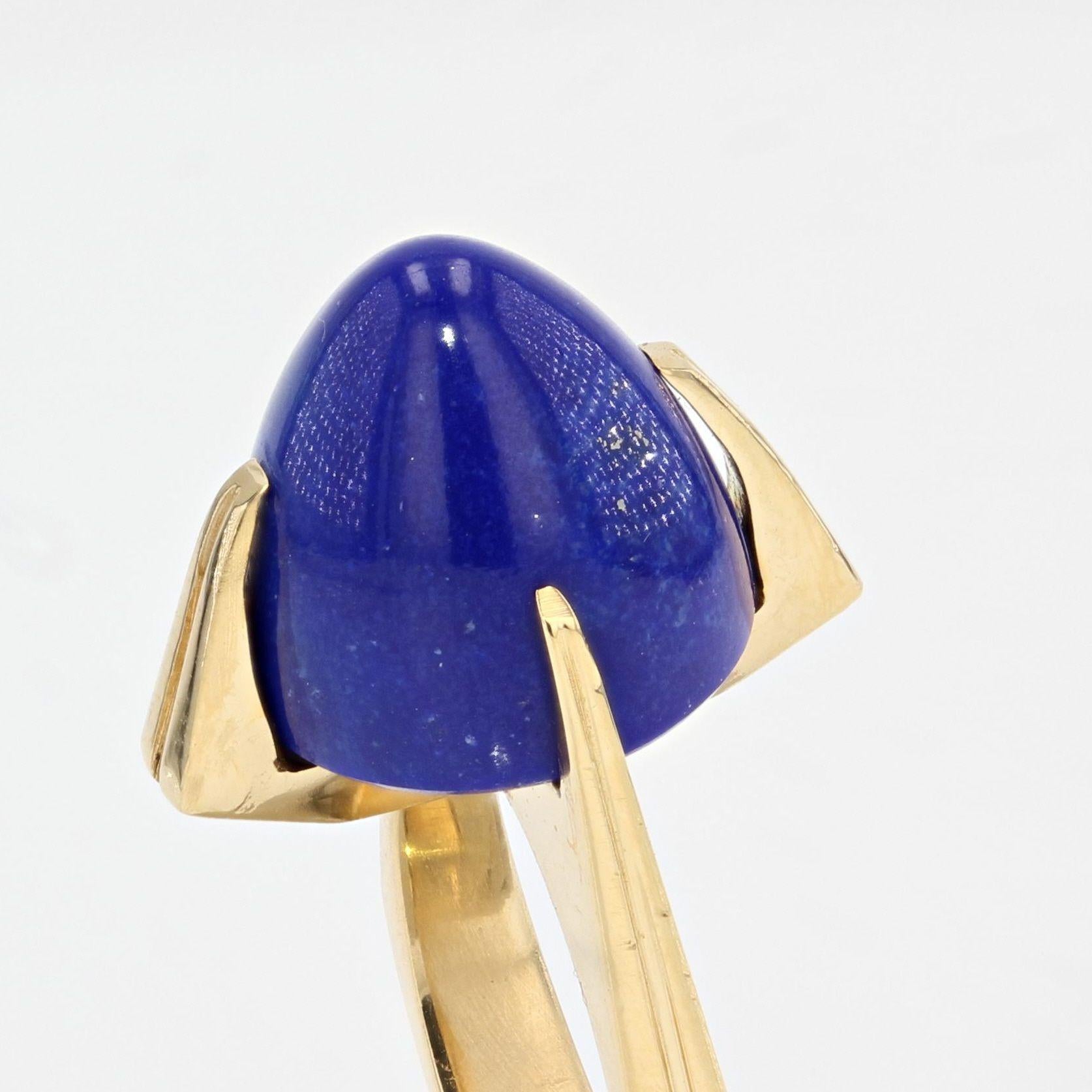Sugarloaf Cabochon French 1970s Lapis Lazuli 18 Karat Yellow Gold Ring For Sale