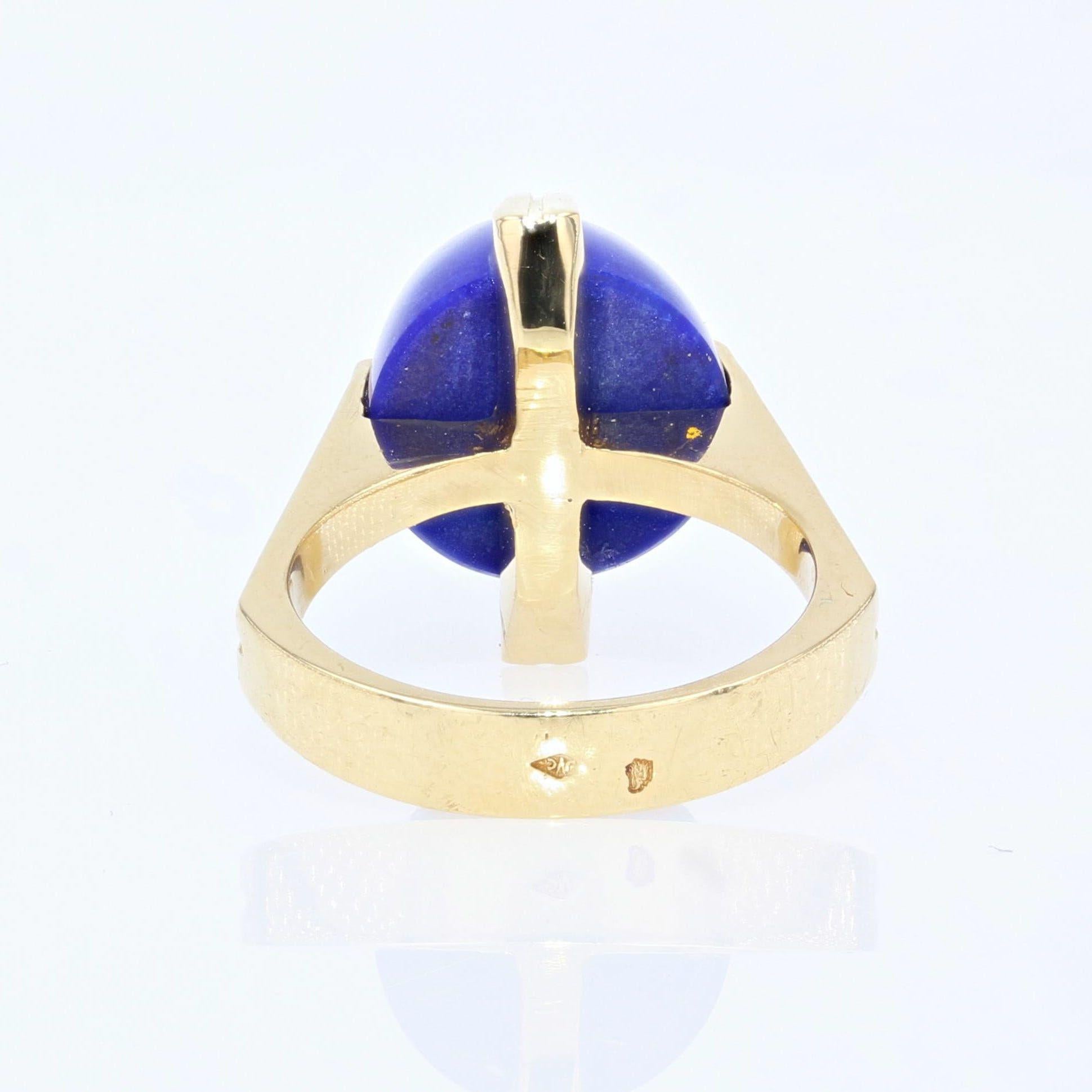 French 1970s Lapis Lazuli 18 Karat Yellow Gold Ring For Sale 3