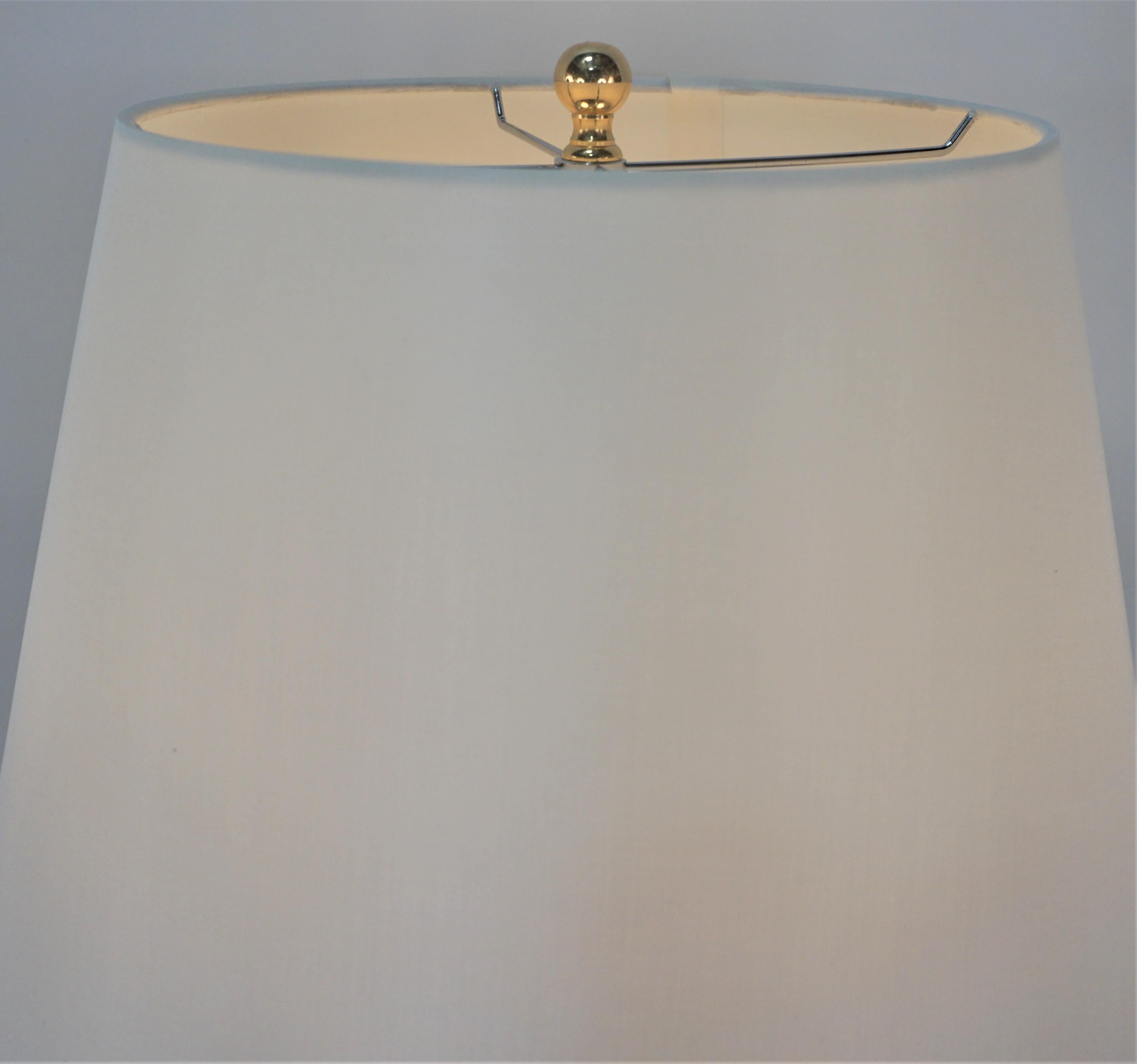 Metal French, 1970's Modern Design Porcelain Table Lamp For Sale