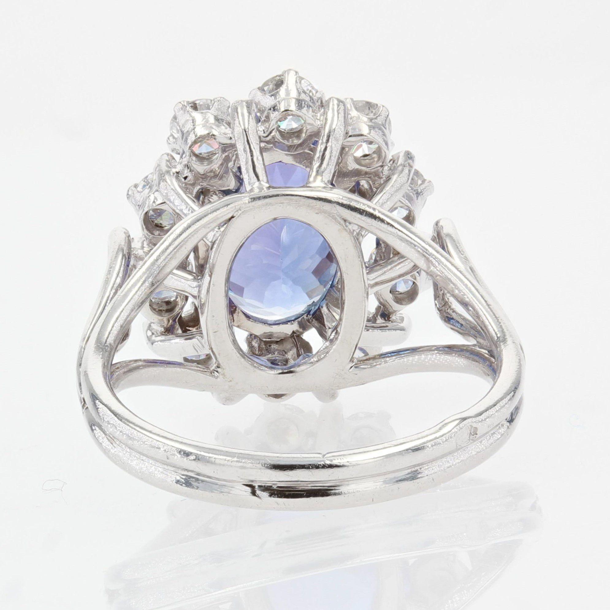 Women's French 1970s Natural NO Heat Tanzanite Diamonds 18 Karat White Gold Ring For Sale