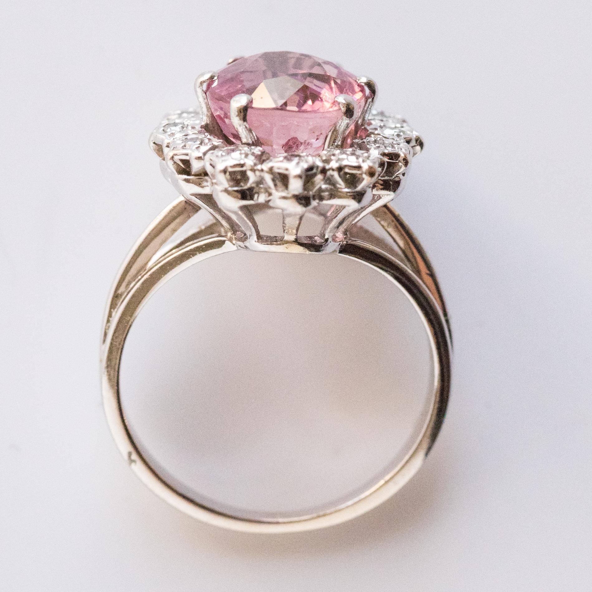 French 1970s Pink Tourmaline Diamonds 18 Karat White Gold Daisy Ring 7
