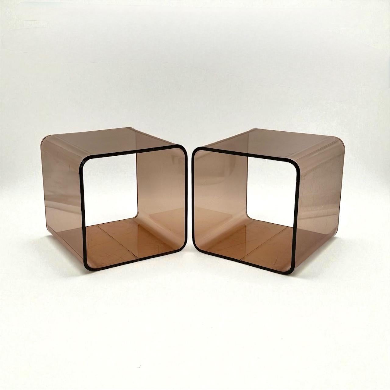Cubi modulari in plexiglass francese degli anni '70, acrilico fumé, Design A Space Ane in vendita 4