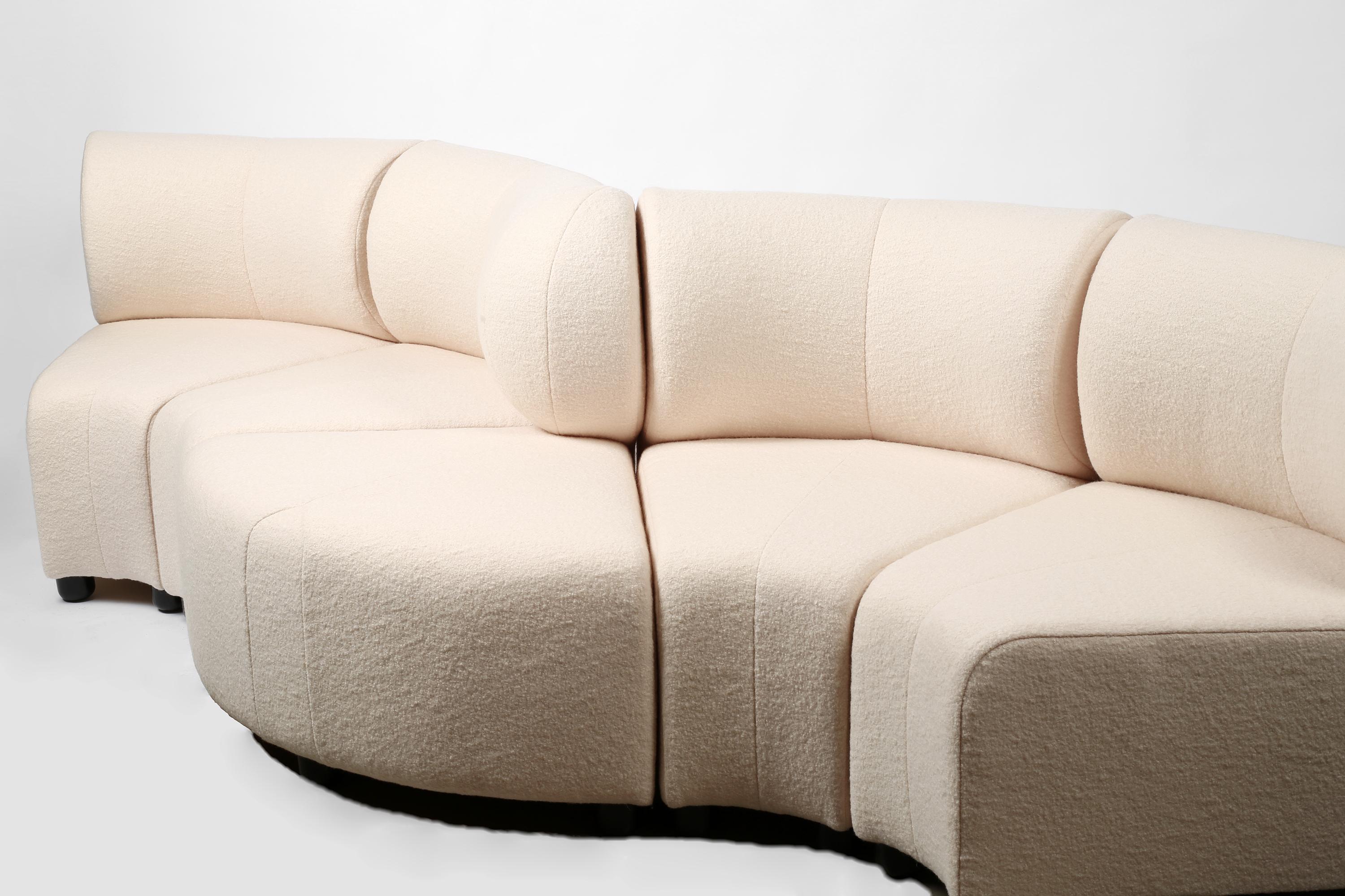 Canapé modulaire serpentin postmoderne français des années 1970 par Steiner Bon état - En vente à London, GB