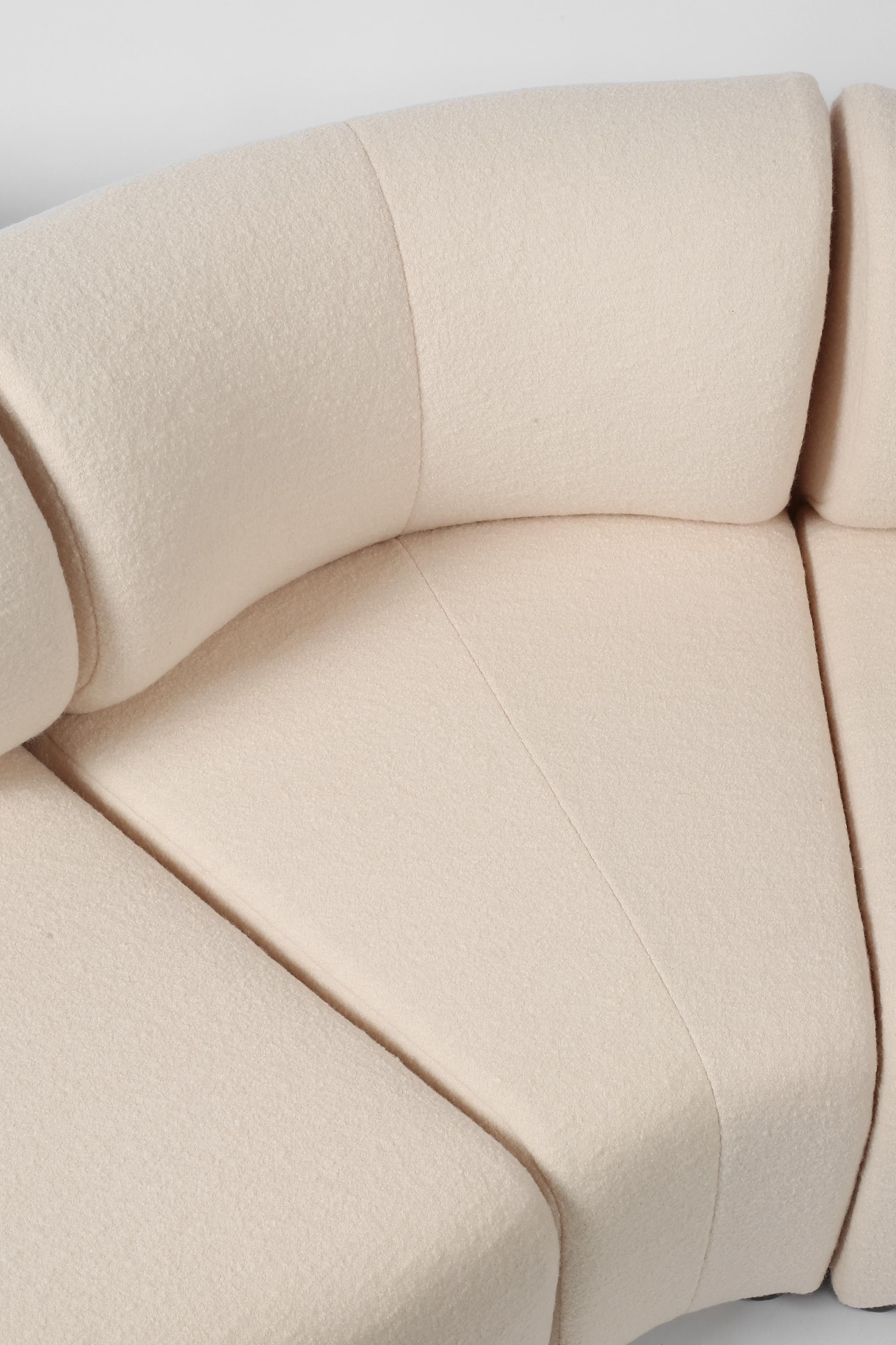 Canapé modulaire serpentin postmoderne français des années 1970 par Steiner en vente 3