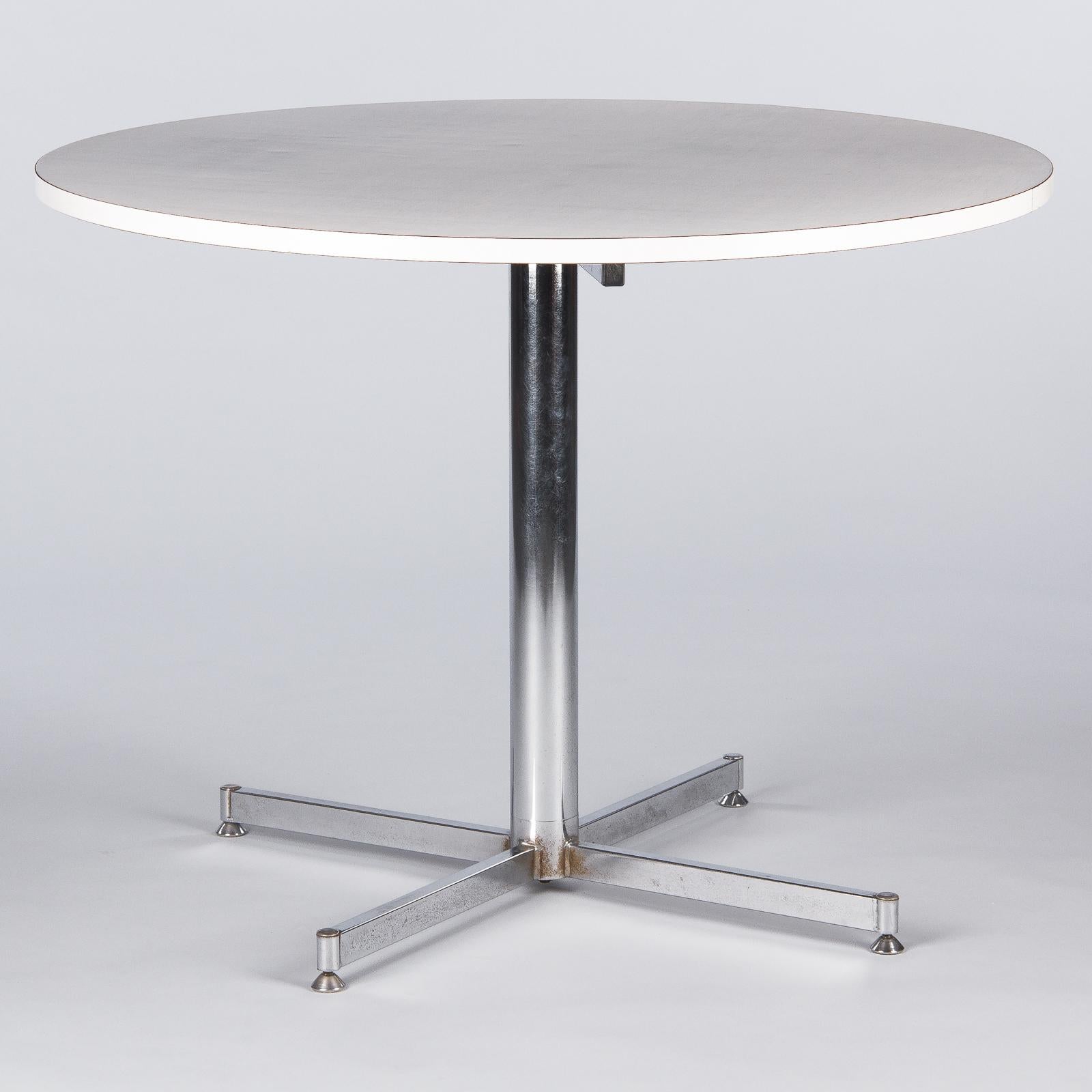 French 1970s Round Formica Table with Chrome Base 6
