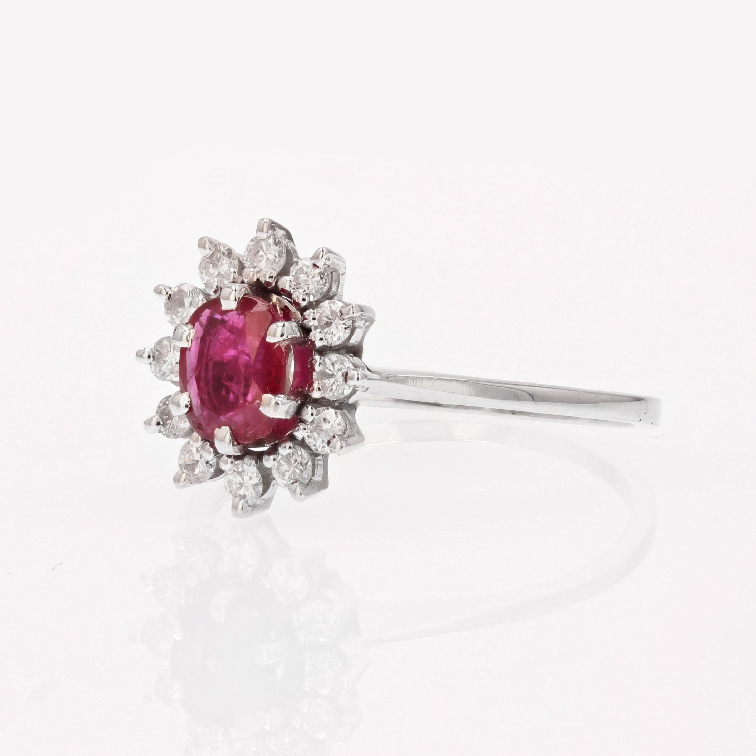 French 1970s Ruby White Sapphires 18 Karat White Gold Daisy Ring For Sale 1