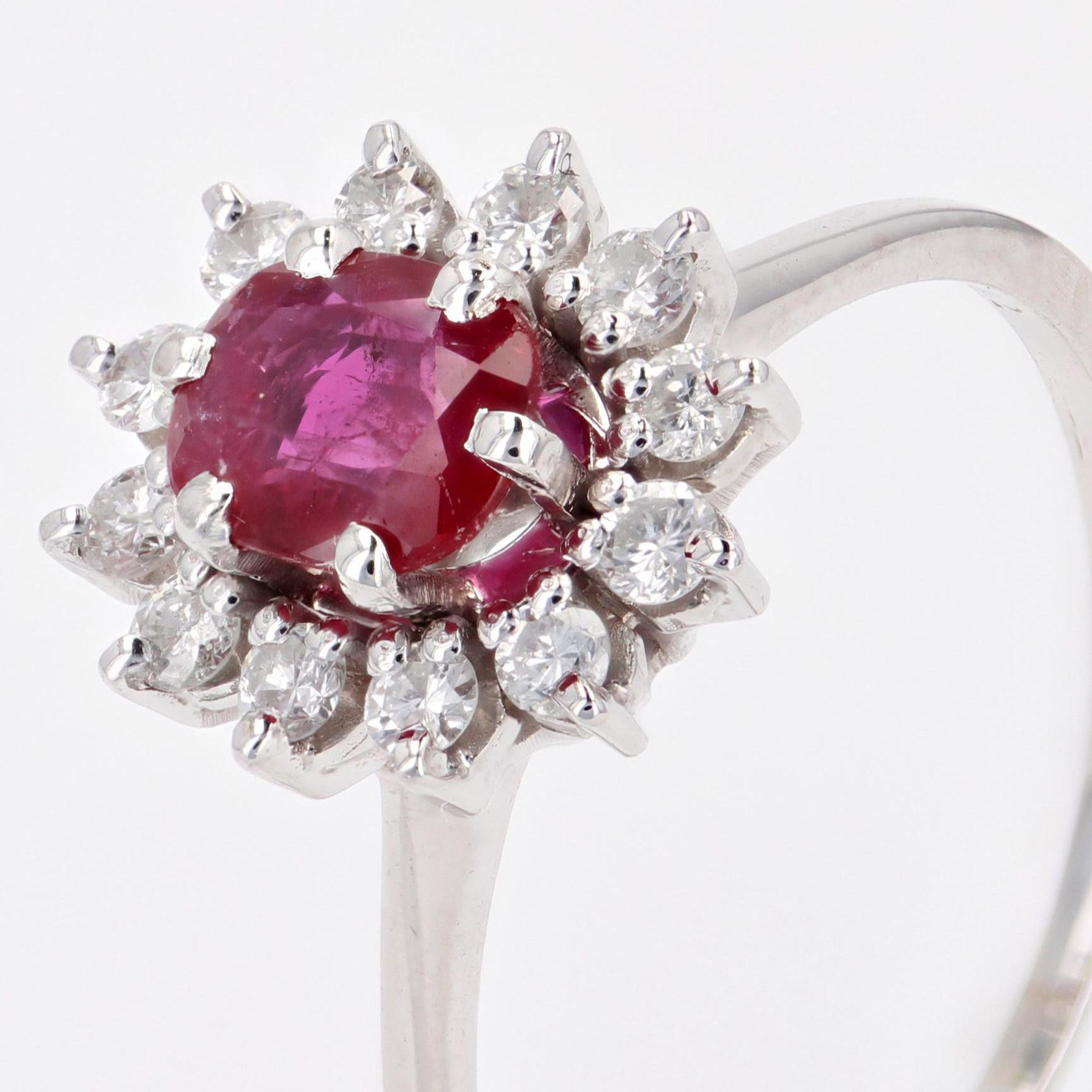 French 1970s Ruby White Sapphires 18 Karat White Gold Daisy Ring For Sale 2