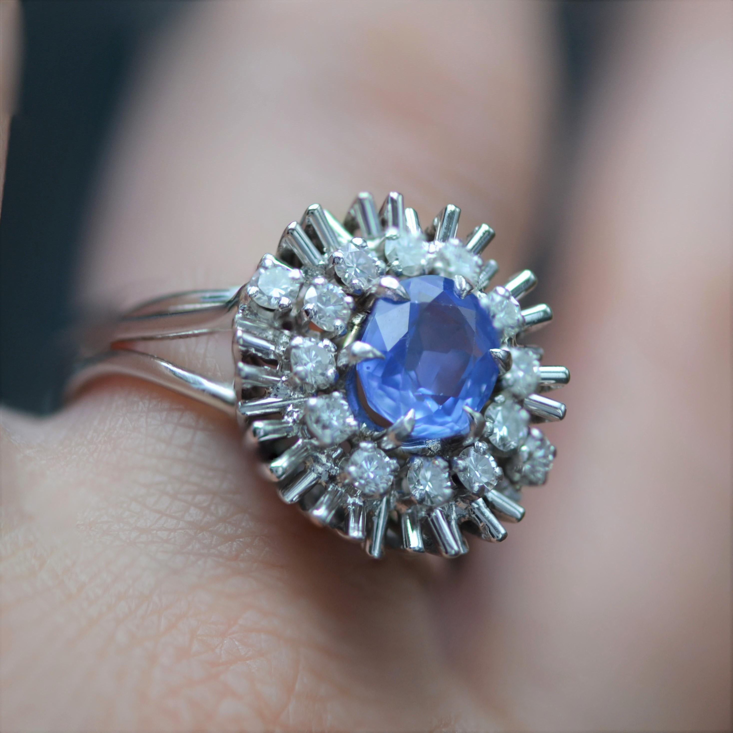 French 1970s Sapphire Diamonds 18 Karat White Gold Radiant Retro Ring 8