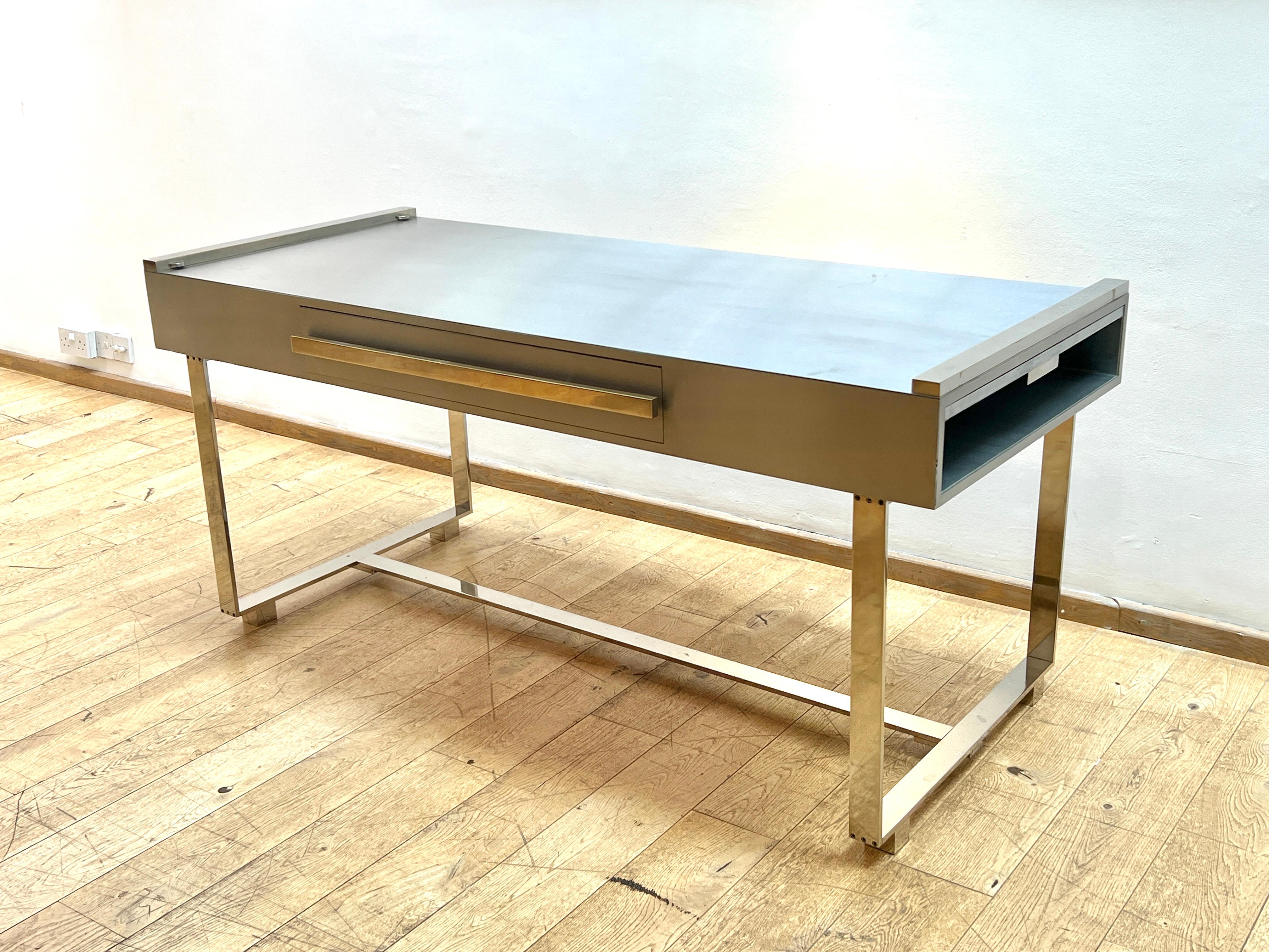 Mid-Century Modern French 1970s Steel Desk For Sale