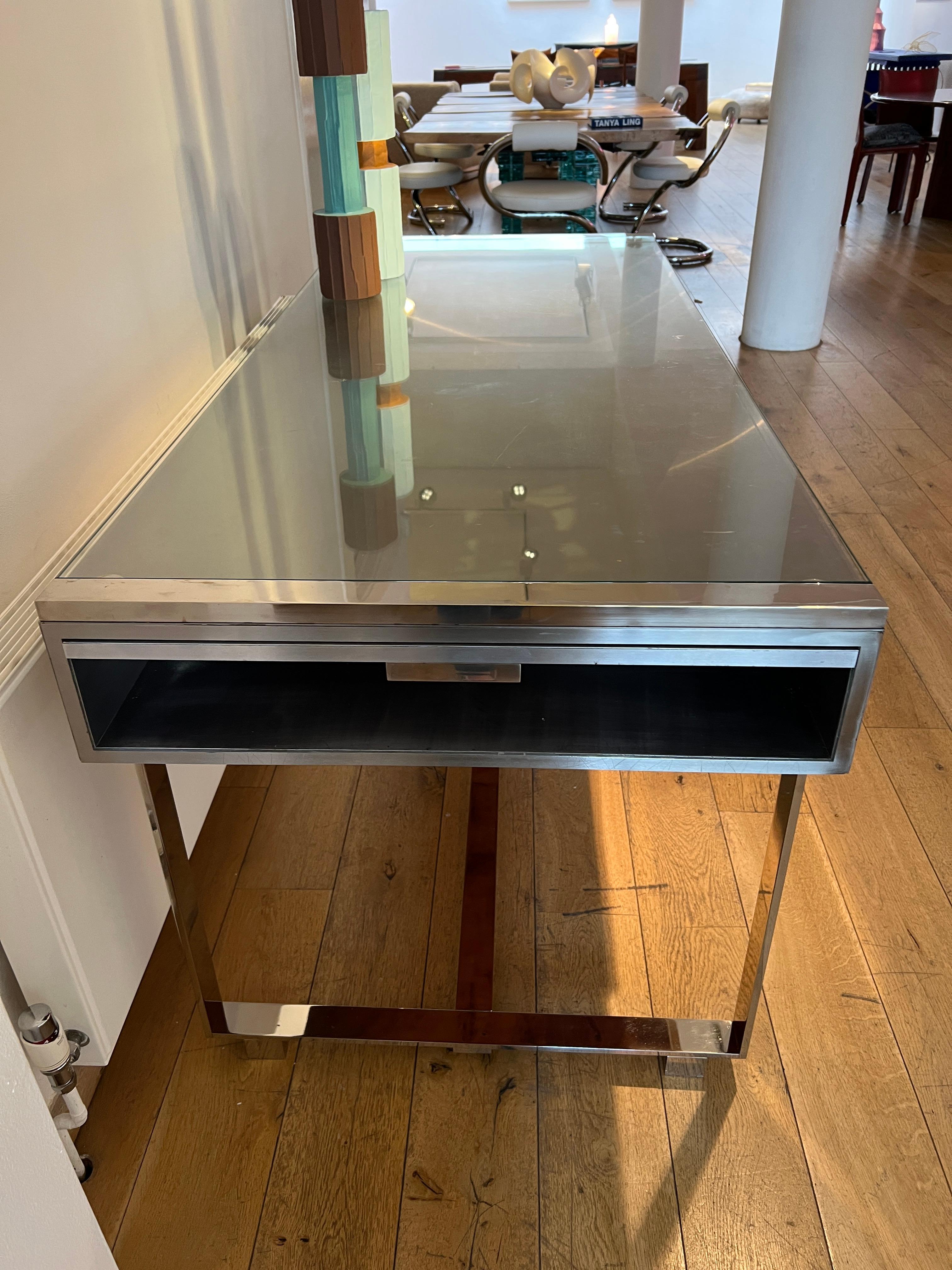 Late 20th Century French 1970s Steel Desk For Sale