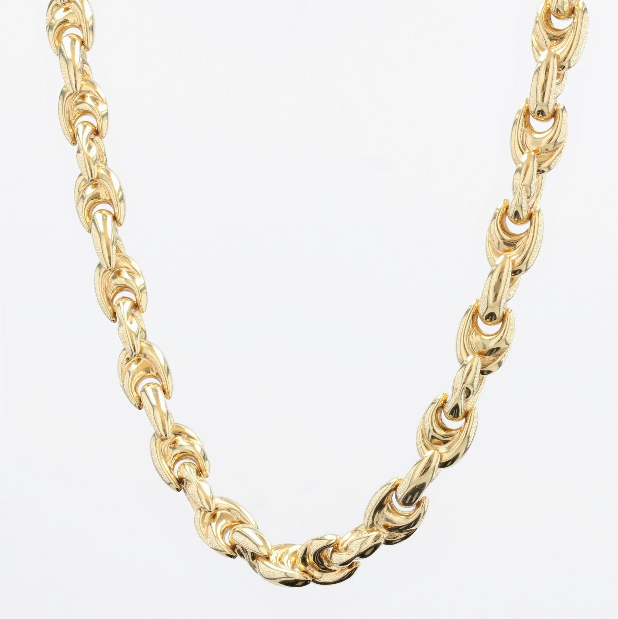French, 1980s, 18 Karat Yellow Gold Necklace 7
