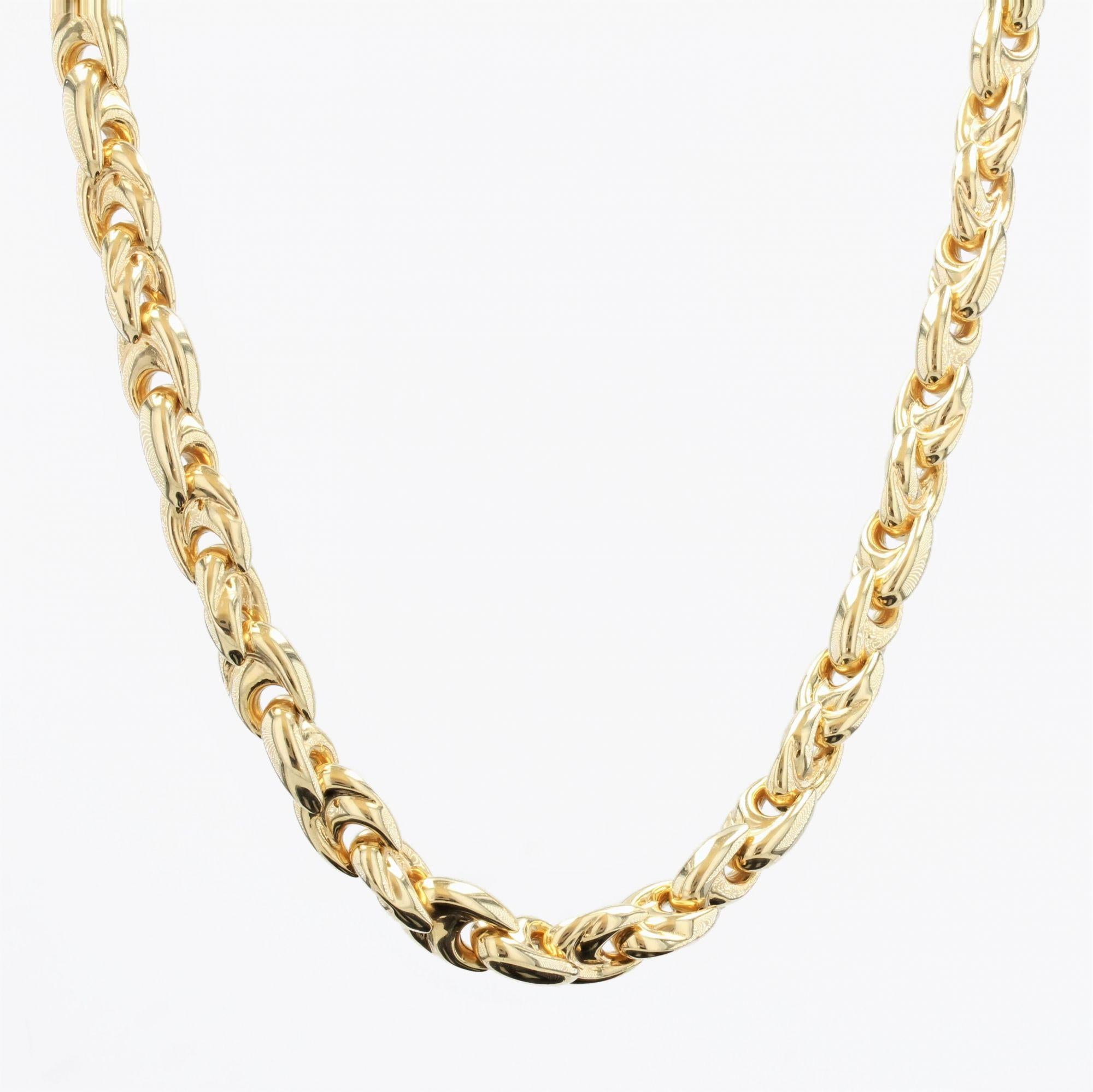French, 1980s, 18 Karat Yellow Gold Necklace In Good Condition In Poitiers, FR